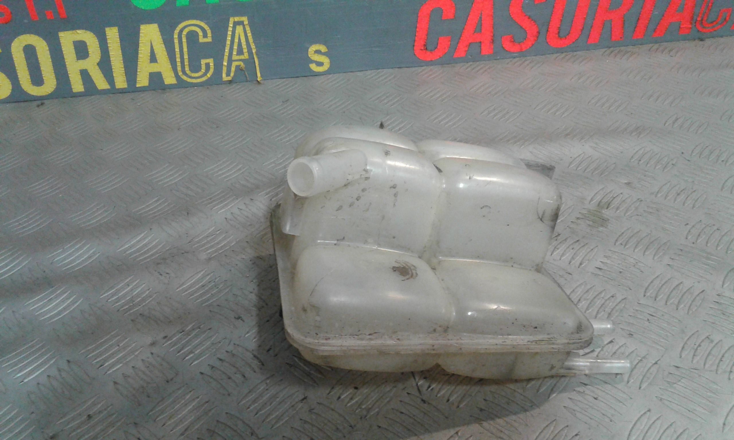 Vaschetta Compensazione Radiatore LF5015350C Usato