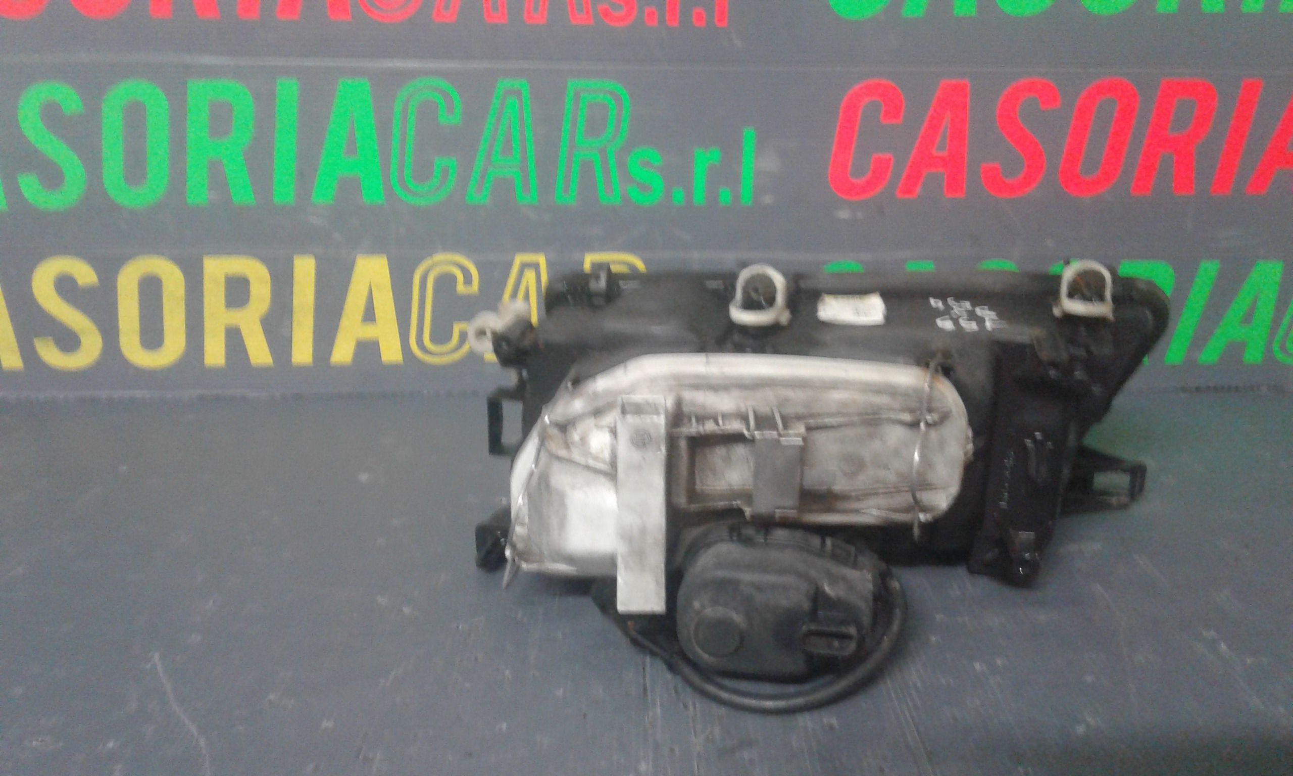 Proiettore Sinistro 60505904 Usato