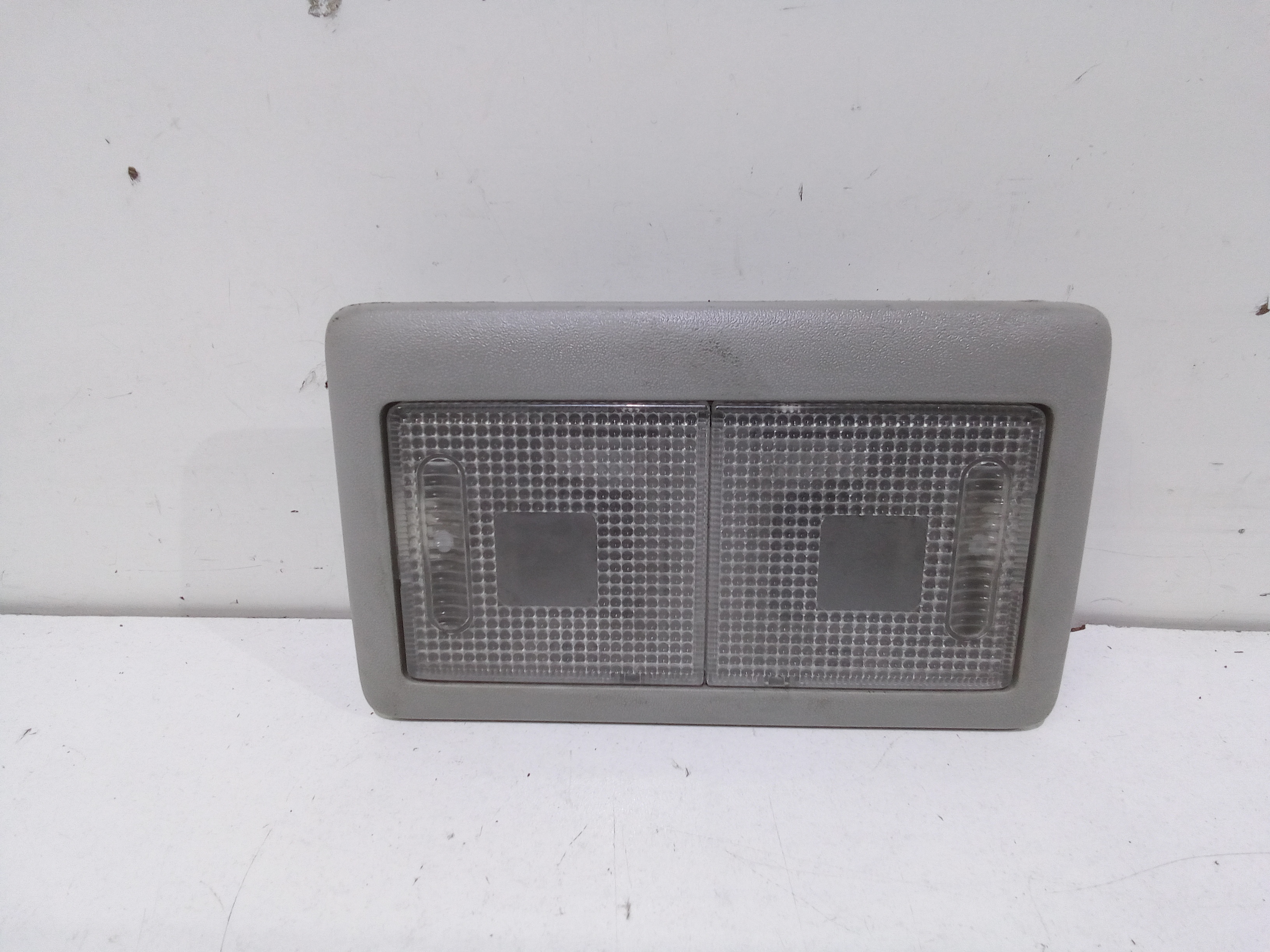 Luce Cortesia Ant. Tetto 71742474 Usato