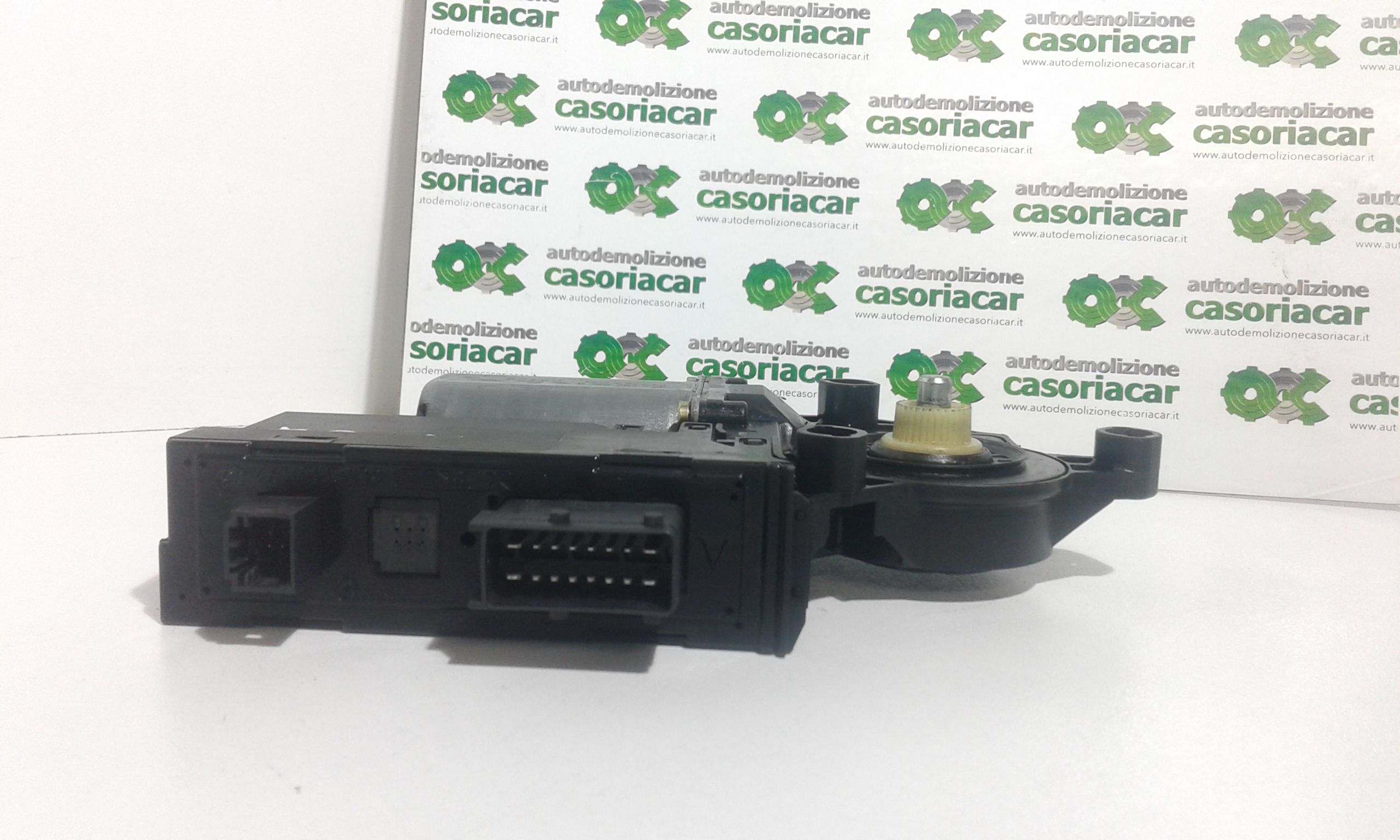 Motorino Alzacristallo Porta Ant. Destro 9222AZ Usato