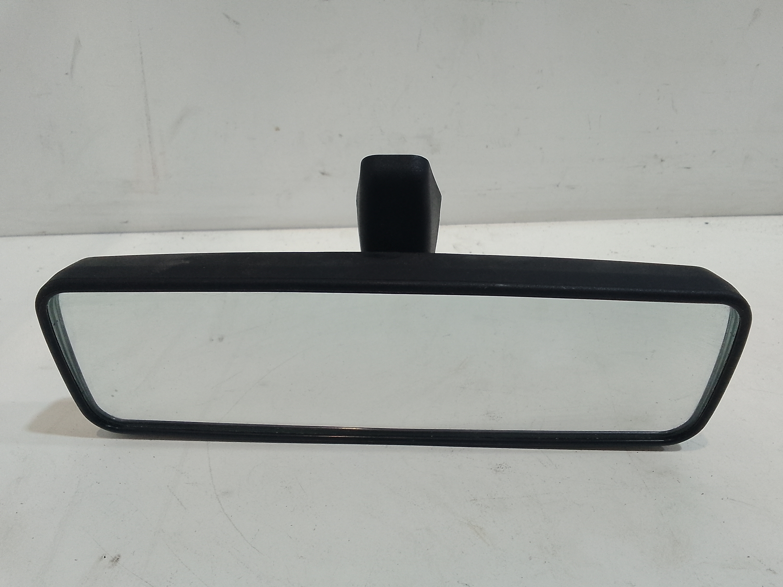 Retrovisore Interno 182565760 Usato