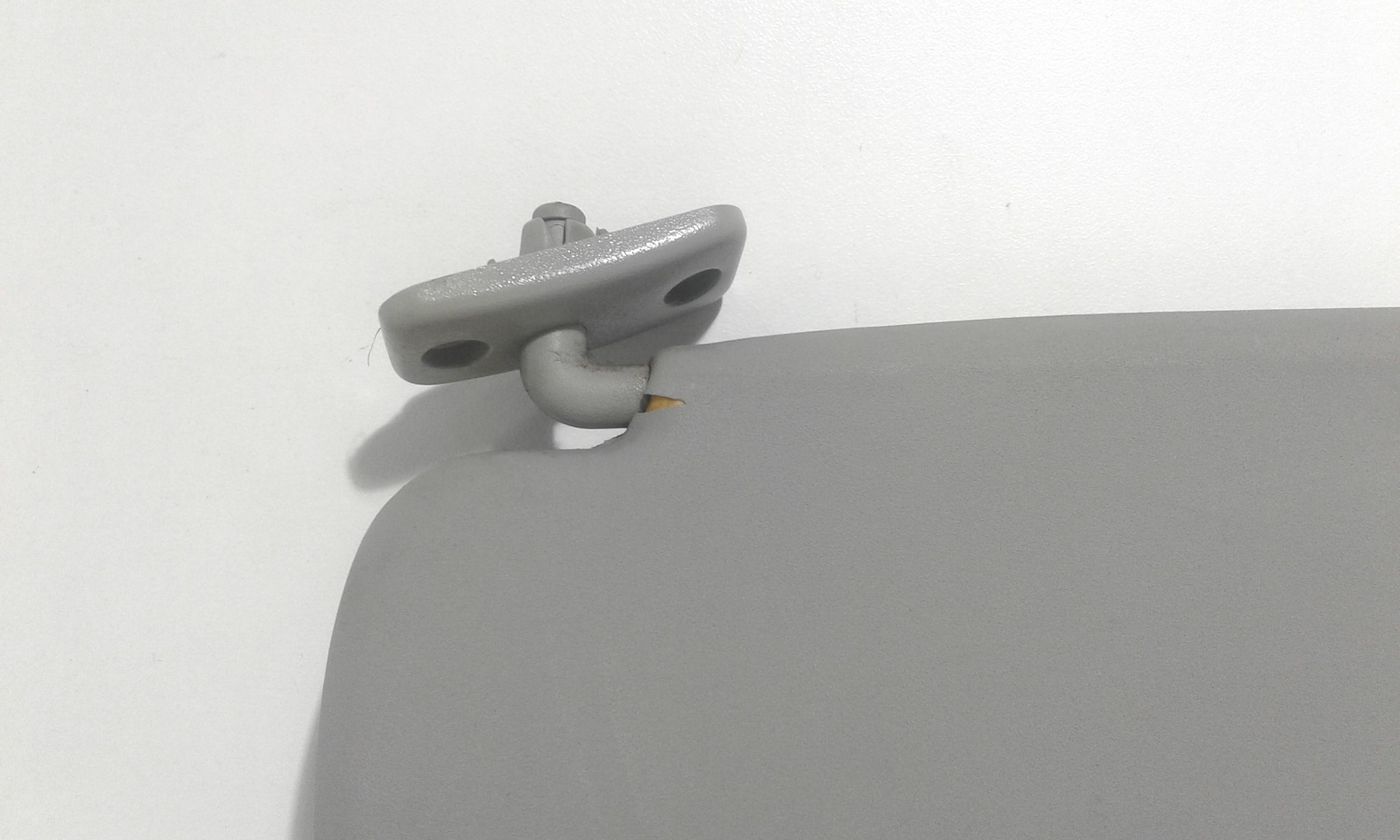 Aletta Parasole Parabrezza Destro 13130073 Usato