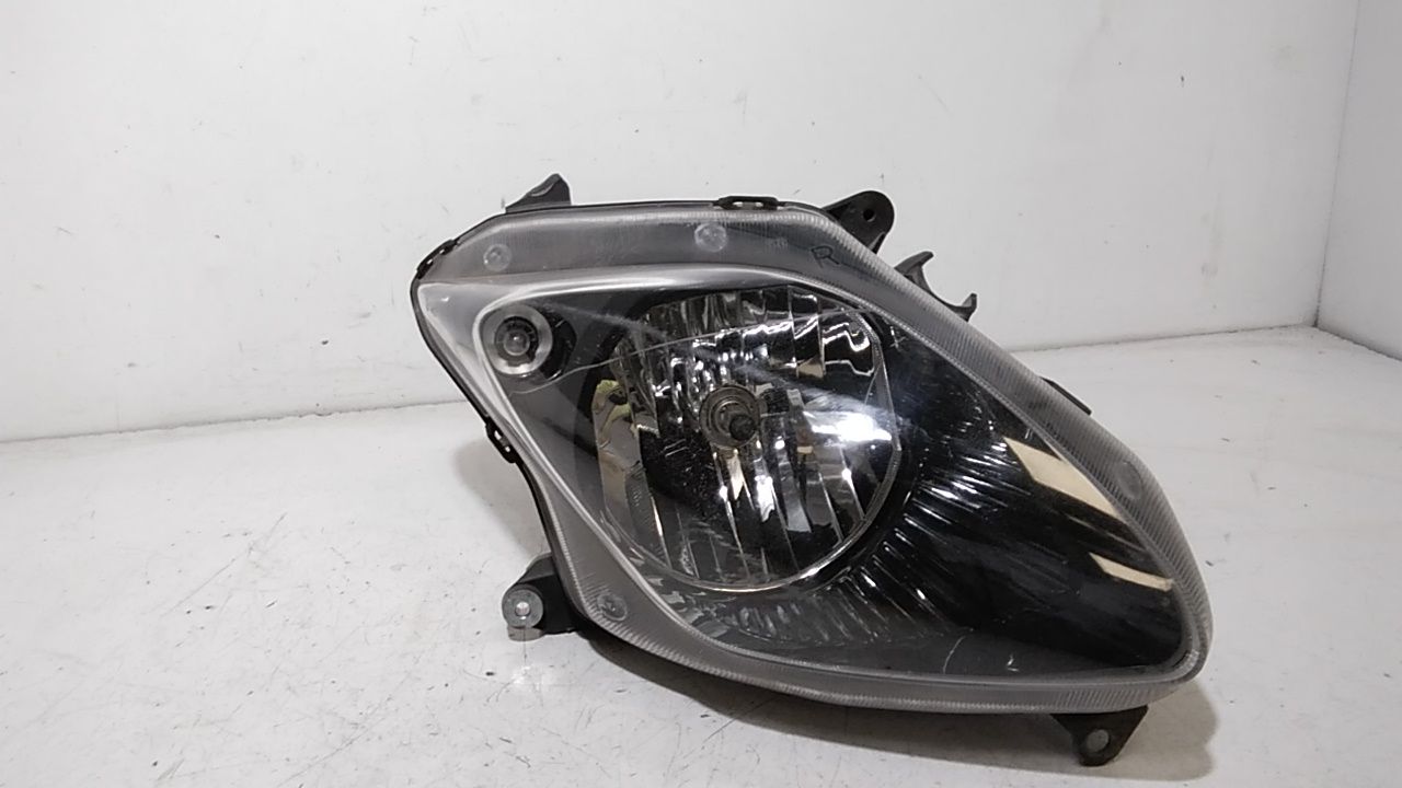 Faro Anteriore Usato