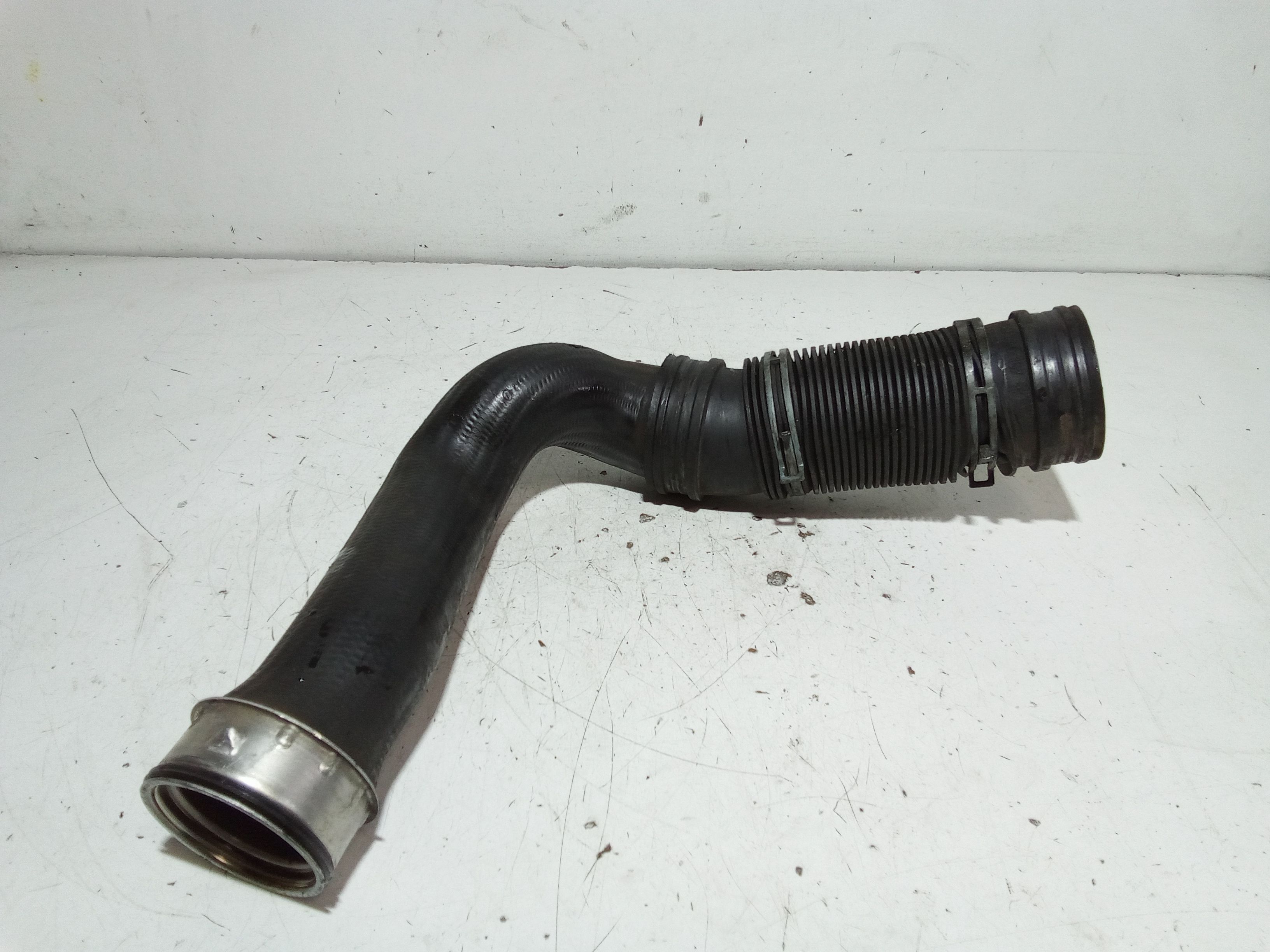 Tubo Rigido Aspirazione Aria Entrata Filtro 1C0129609B Usato