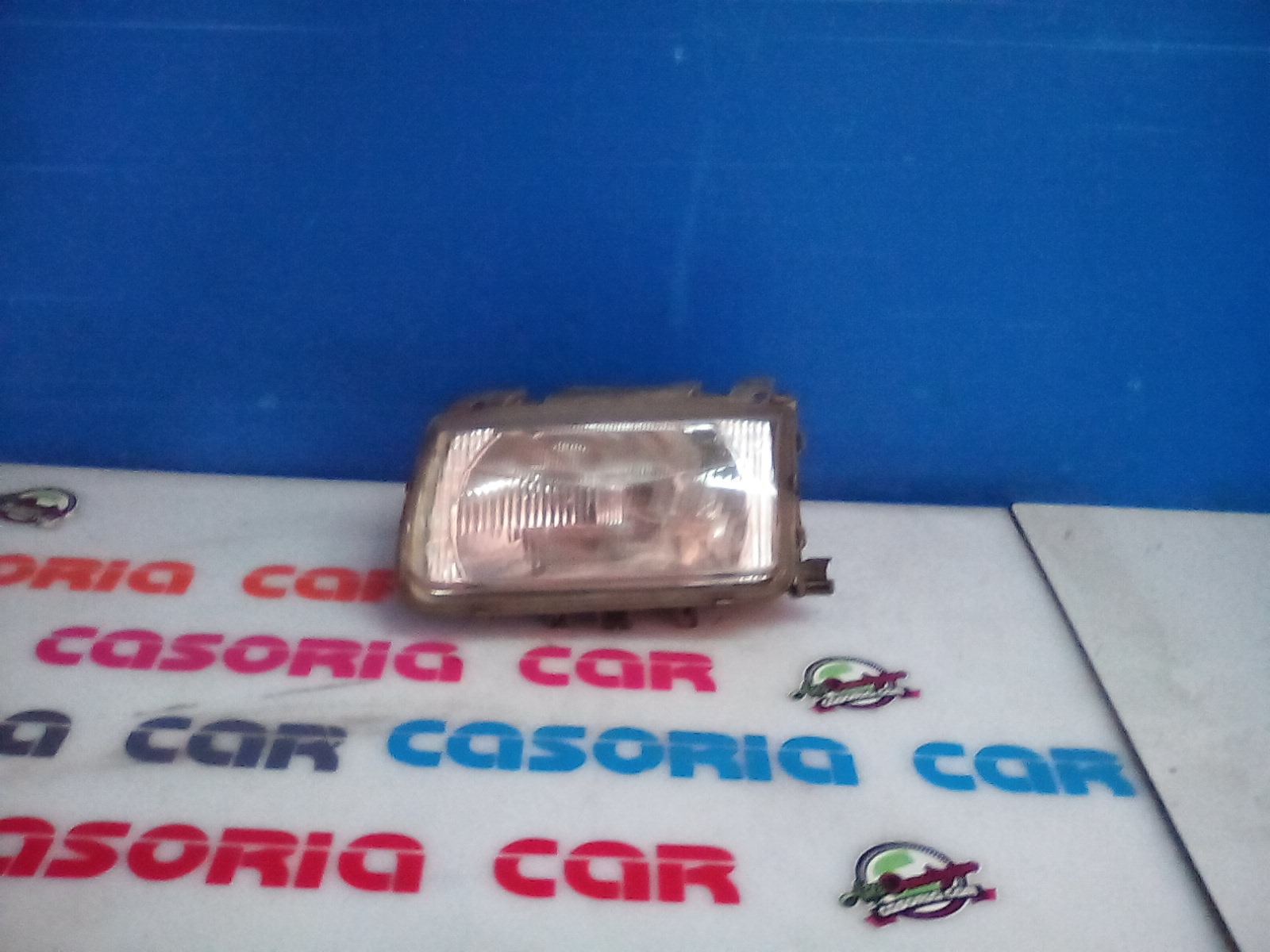 Proiettore Sinistro 6N1941015 Usato