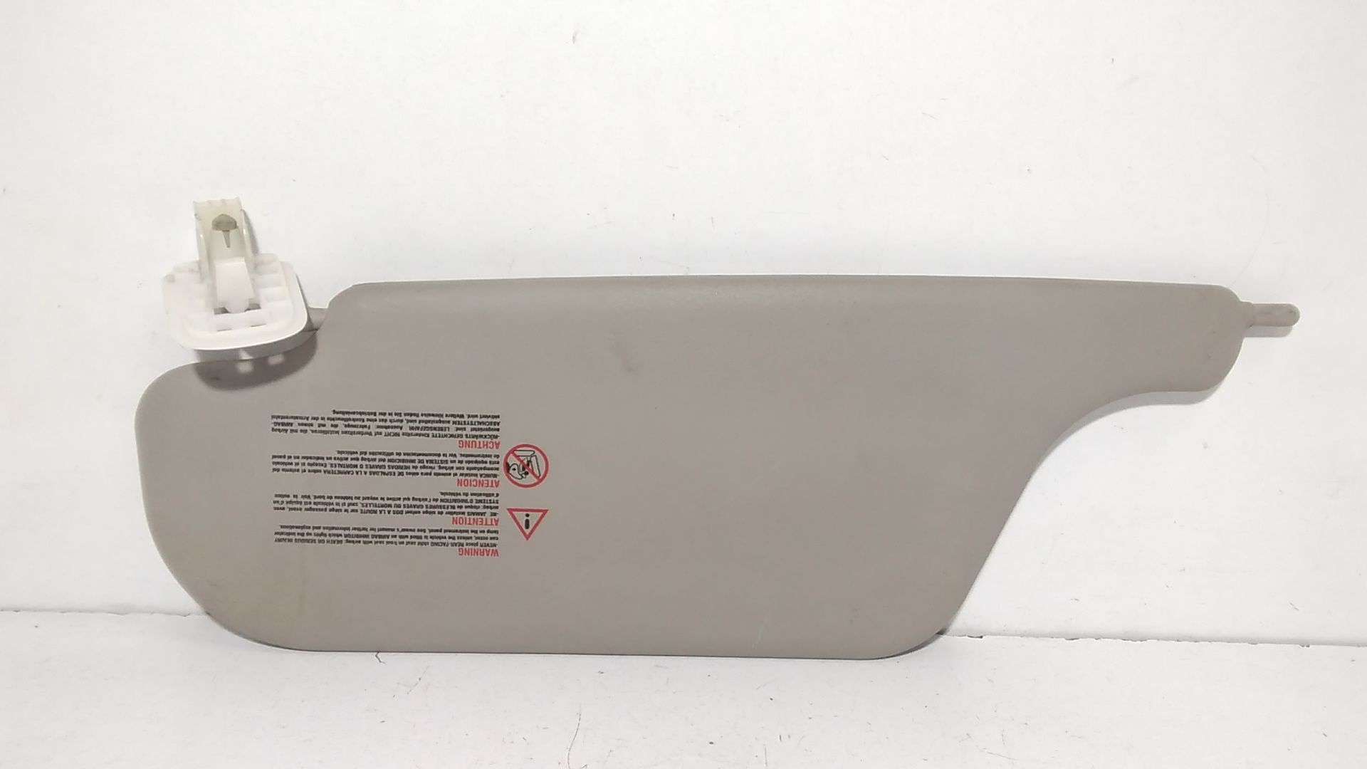 Aletta Parasole Parabrezza Destro 8200294229 Usato