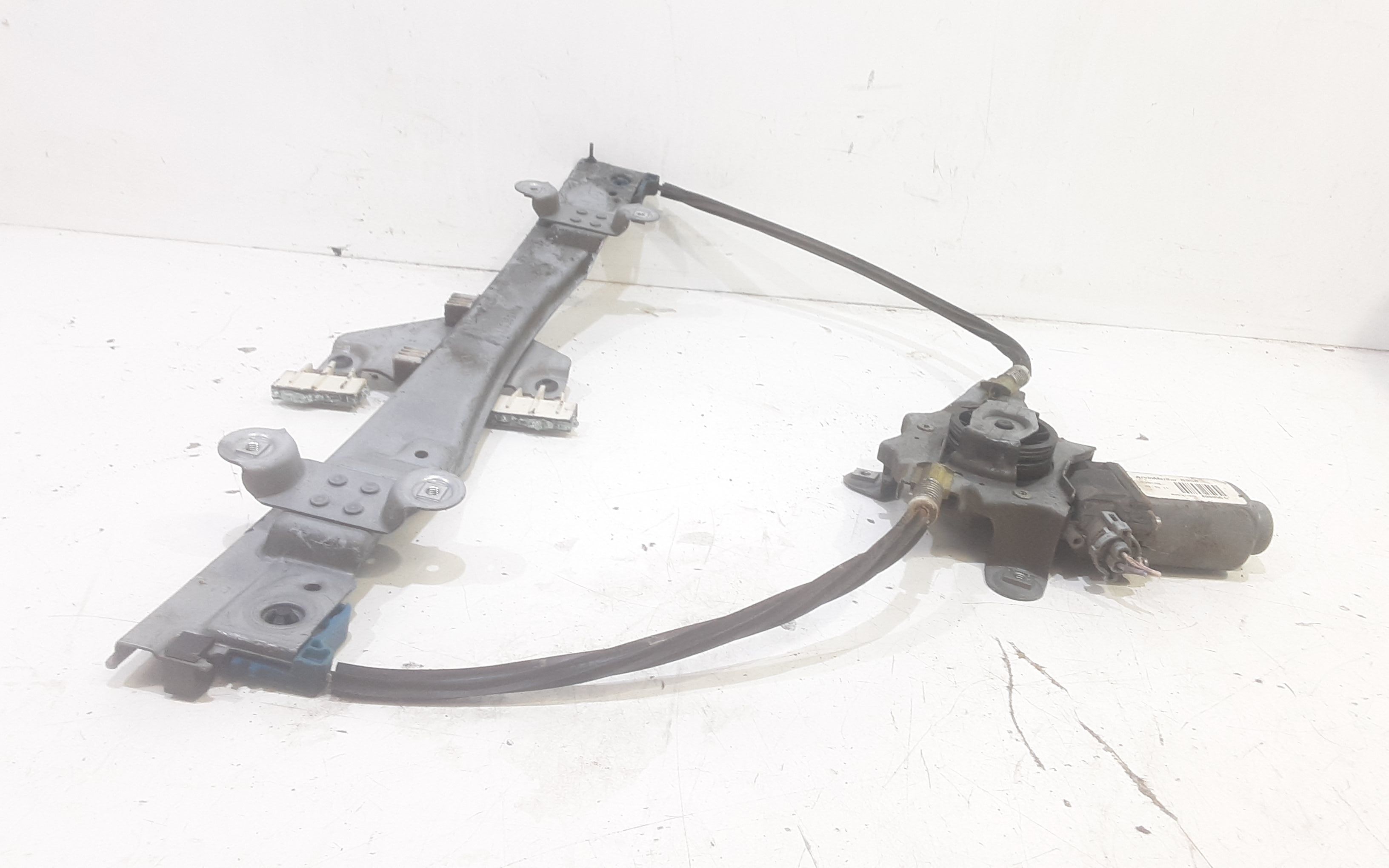 Alzacristallo Porta Ant. Destro 8200731461 Usato