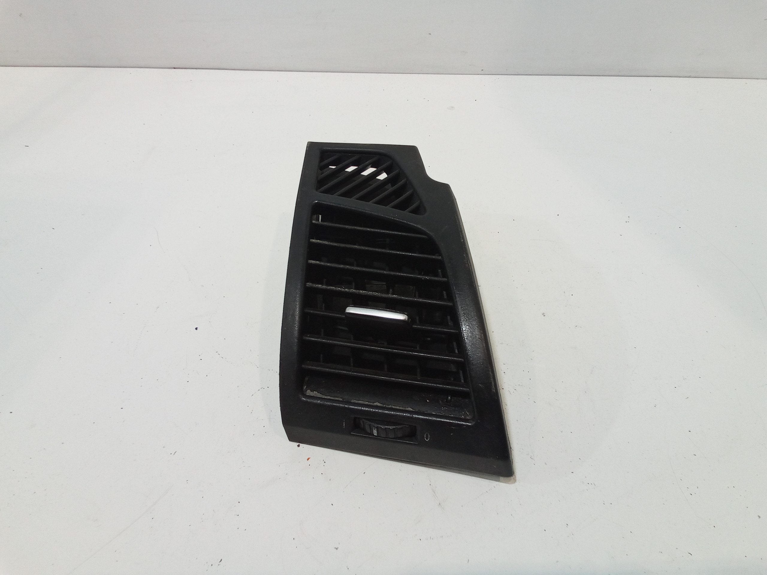 Condotto Aria Bocchette Lat. Cruscotto Destro Usato
