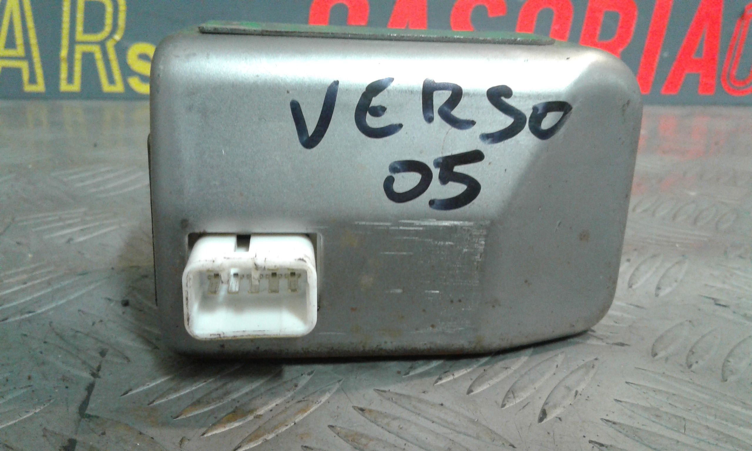 Commutatore Avviamento Con Cilindretti Serrature Usato