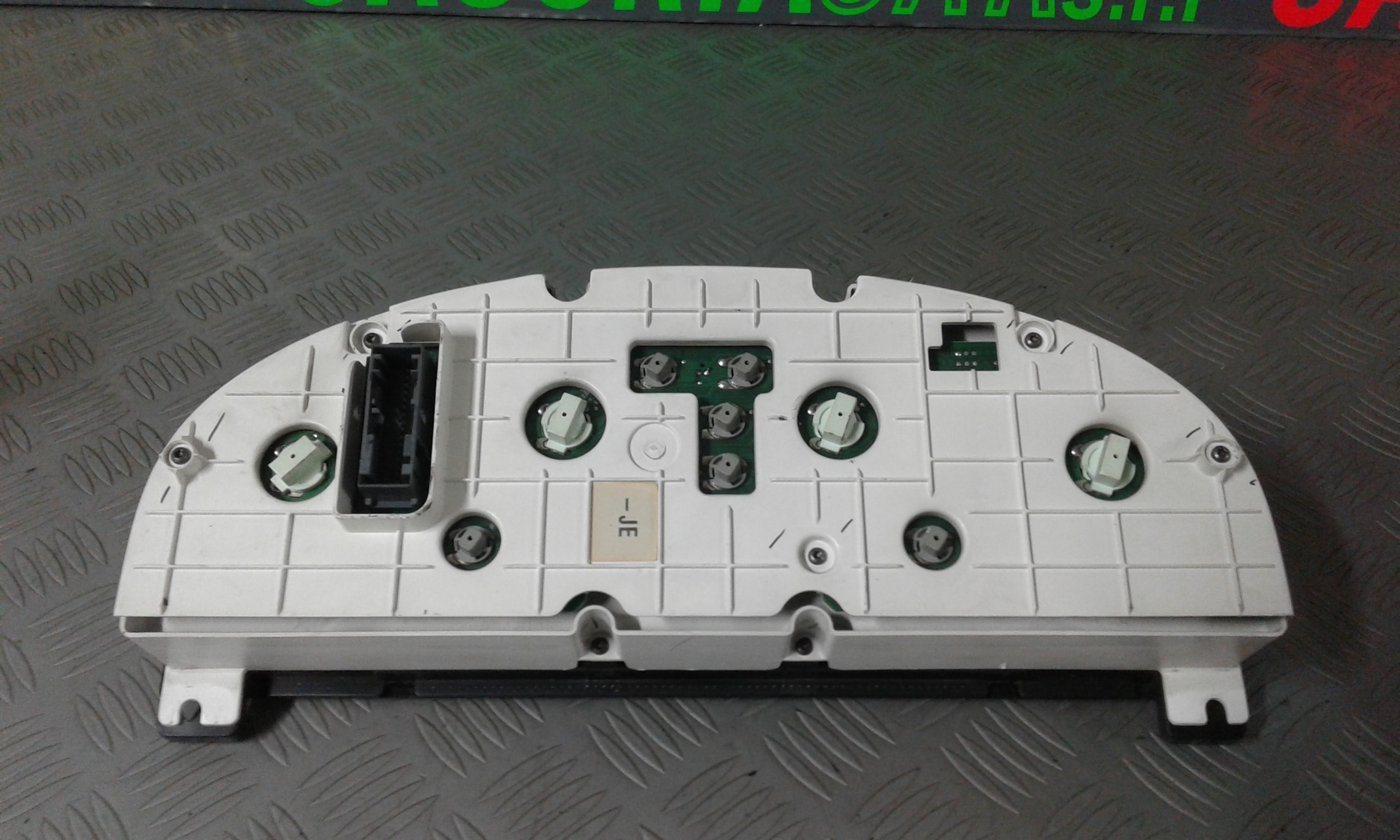 Quadro Portastrumenti Usato