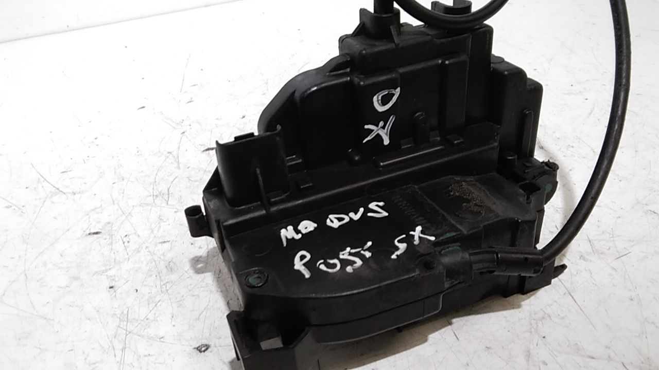 Serratura Porta Post. Sinistro 8200219248 Usato