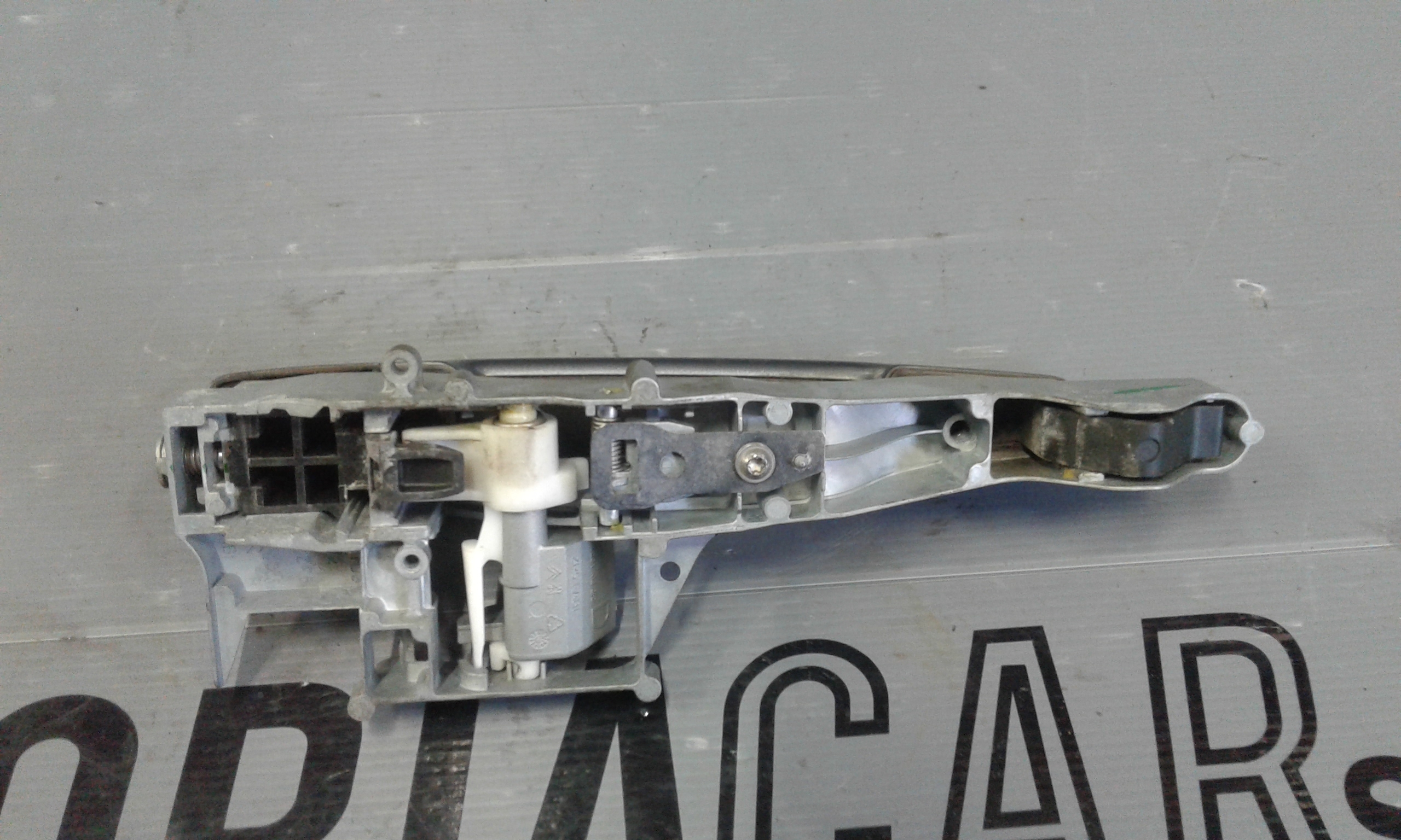 Maniglia Porta Ant. Destro 9101GE Usato