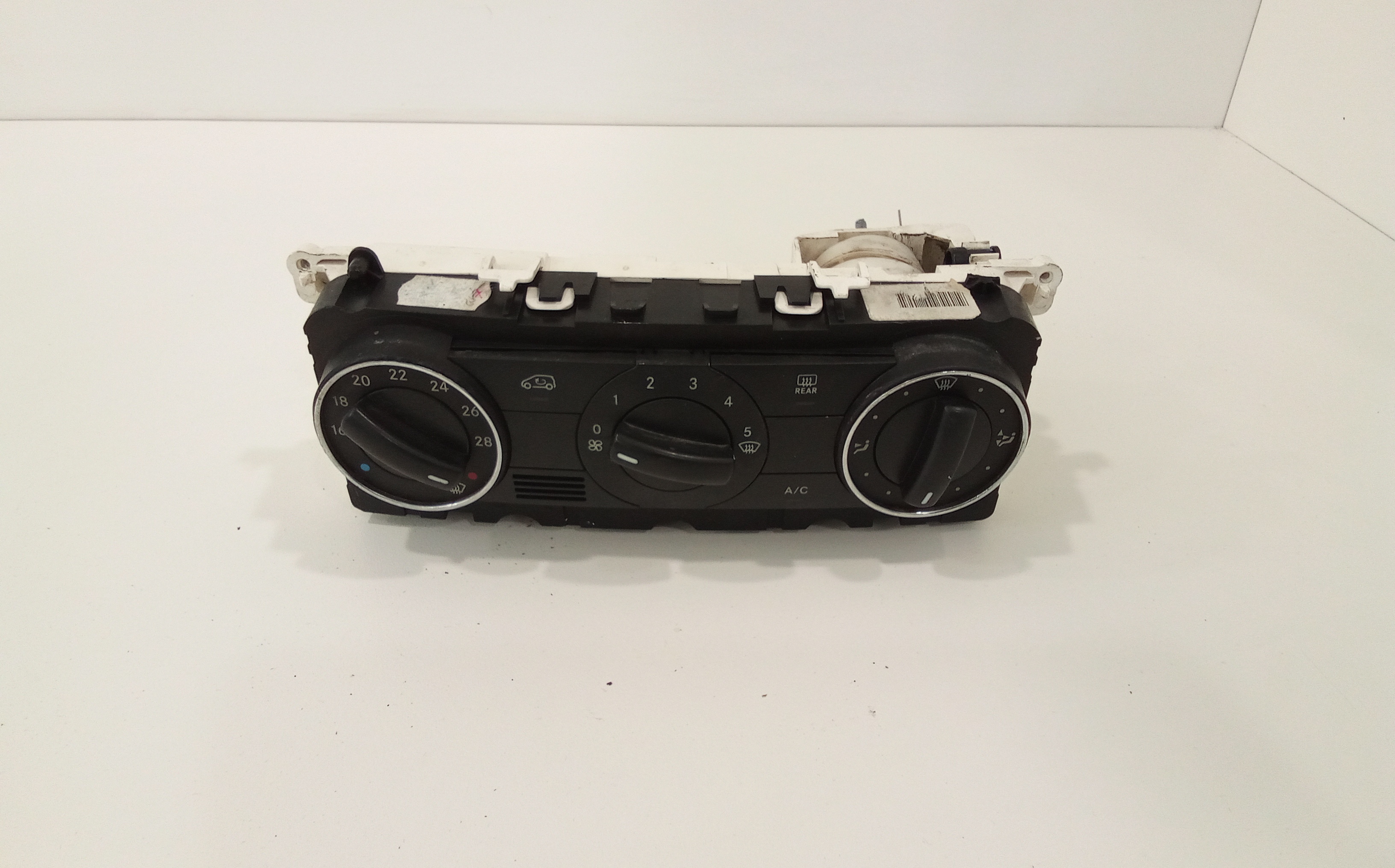 Blocco Comando Climatizzazione A1699000900 Usato