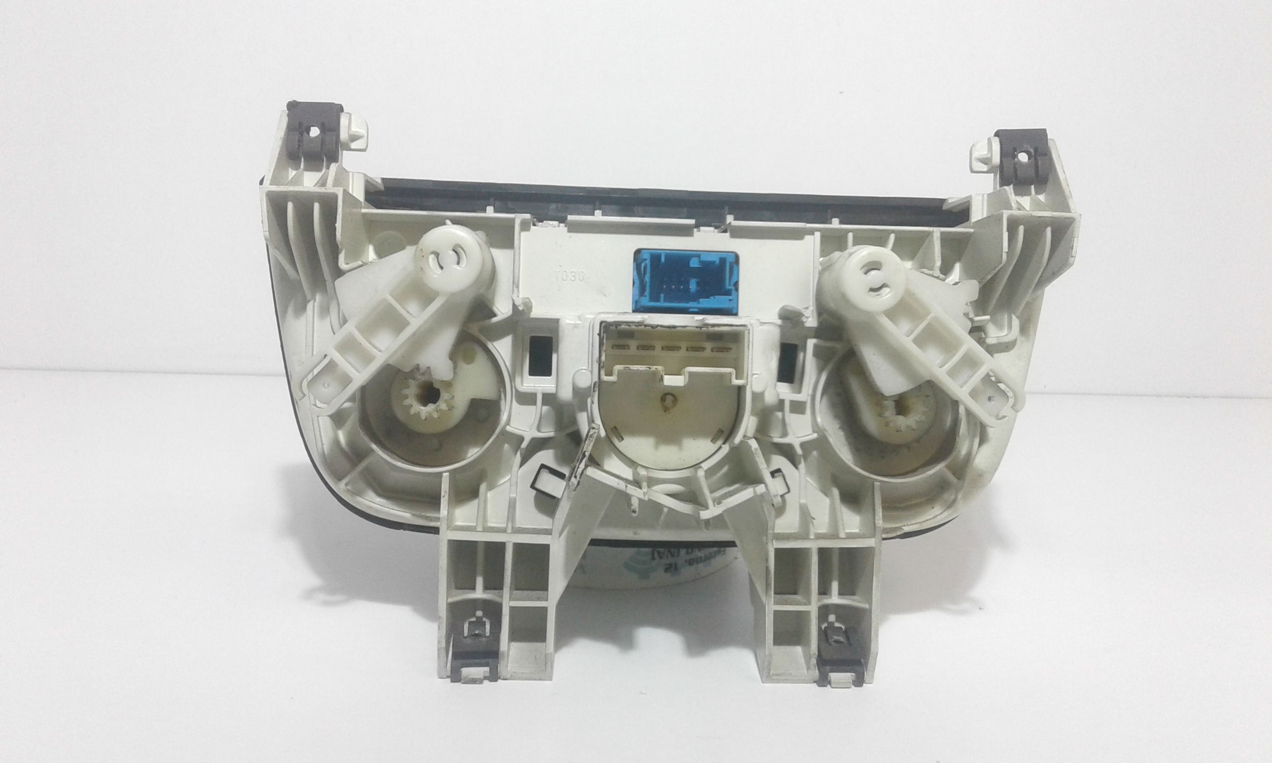 Blocco Comando Climatizzazione 735677136 Usato