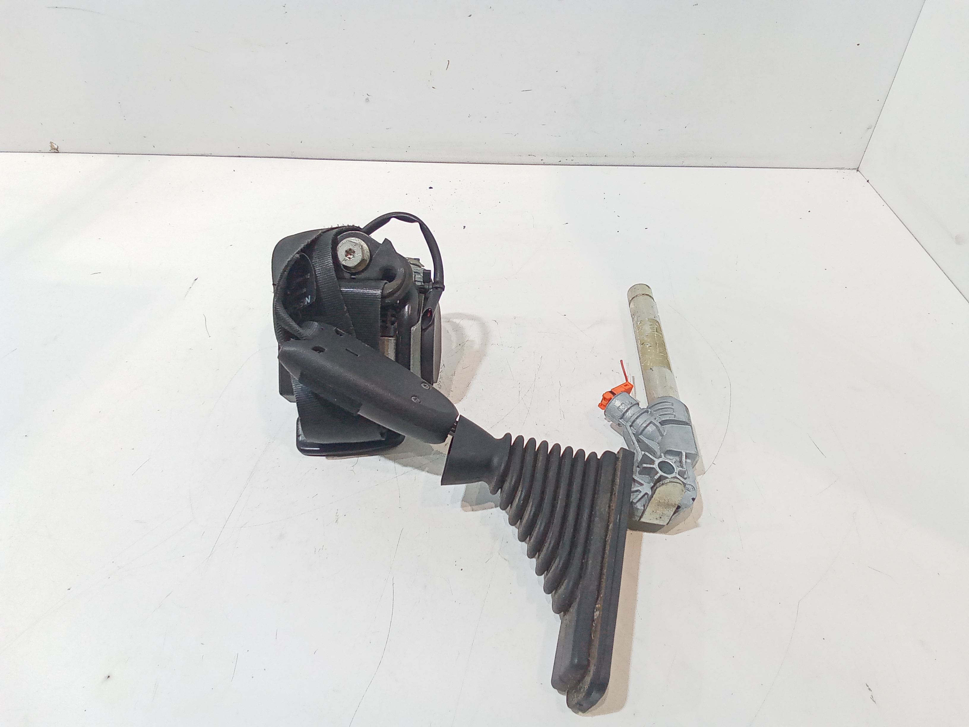 Cintura Di Sicurezza Ant. Sinistro 86885JD010 Usato