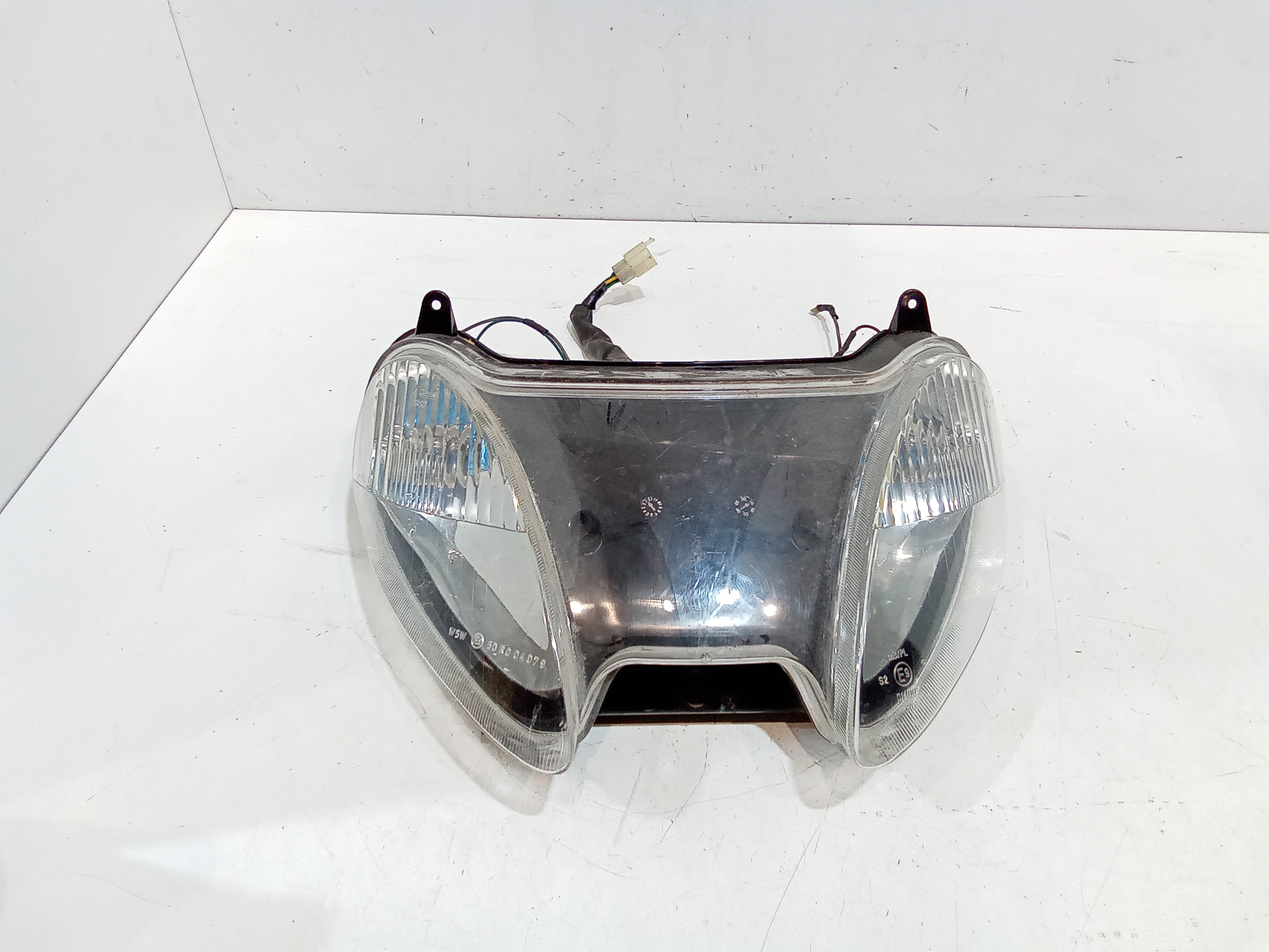 Faro Anteriore Usato