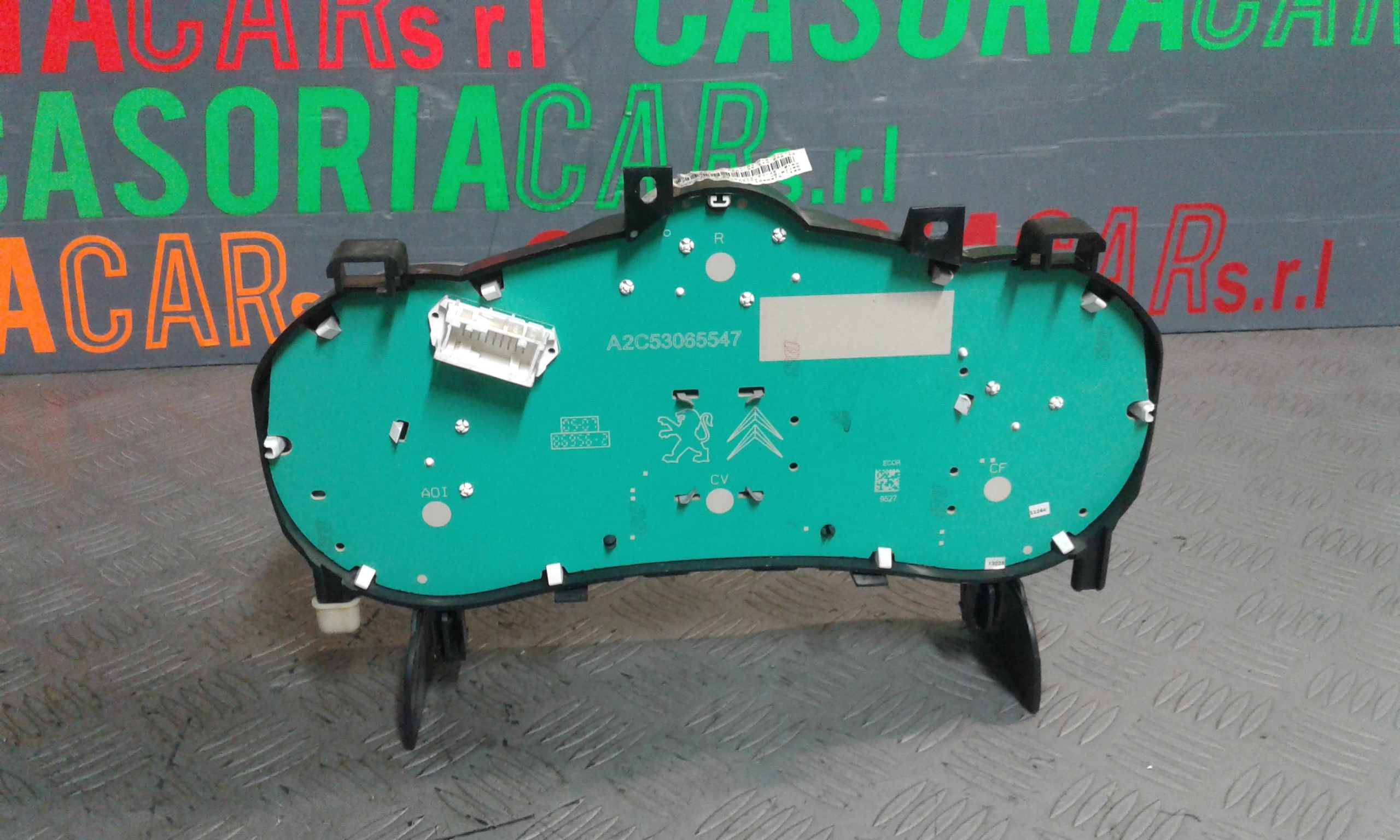 Quadro Portastrumenti Usato