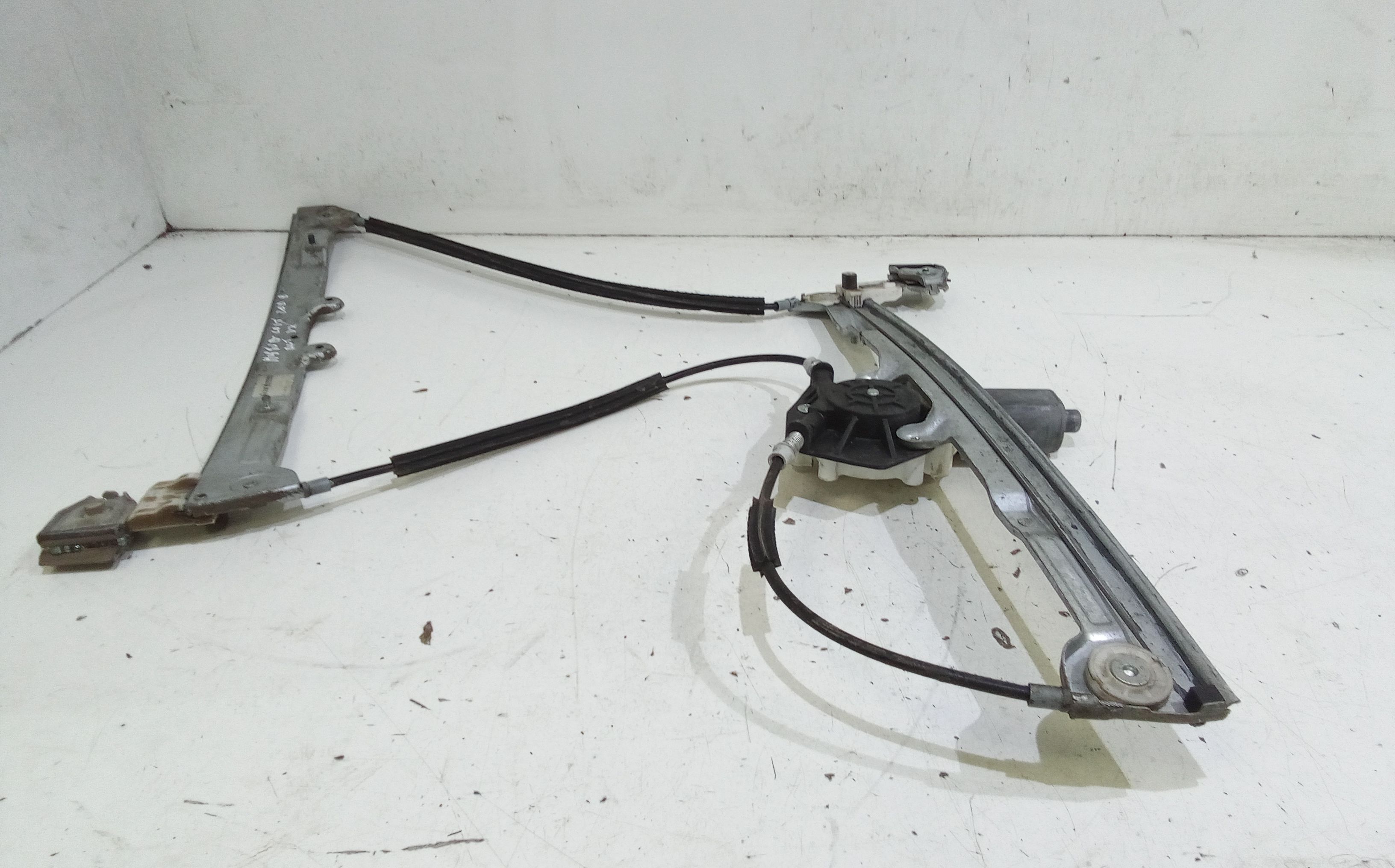 Alzacristallo Porta Ant. Destro Usato