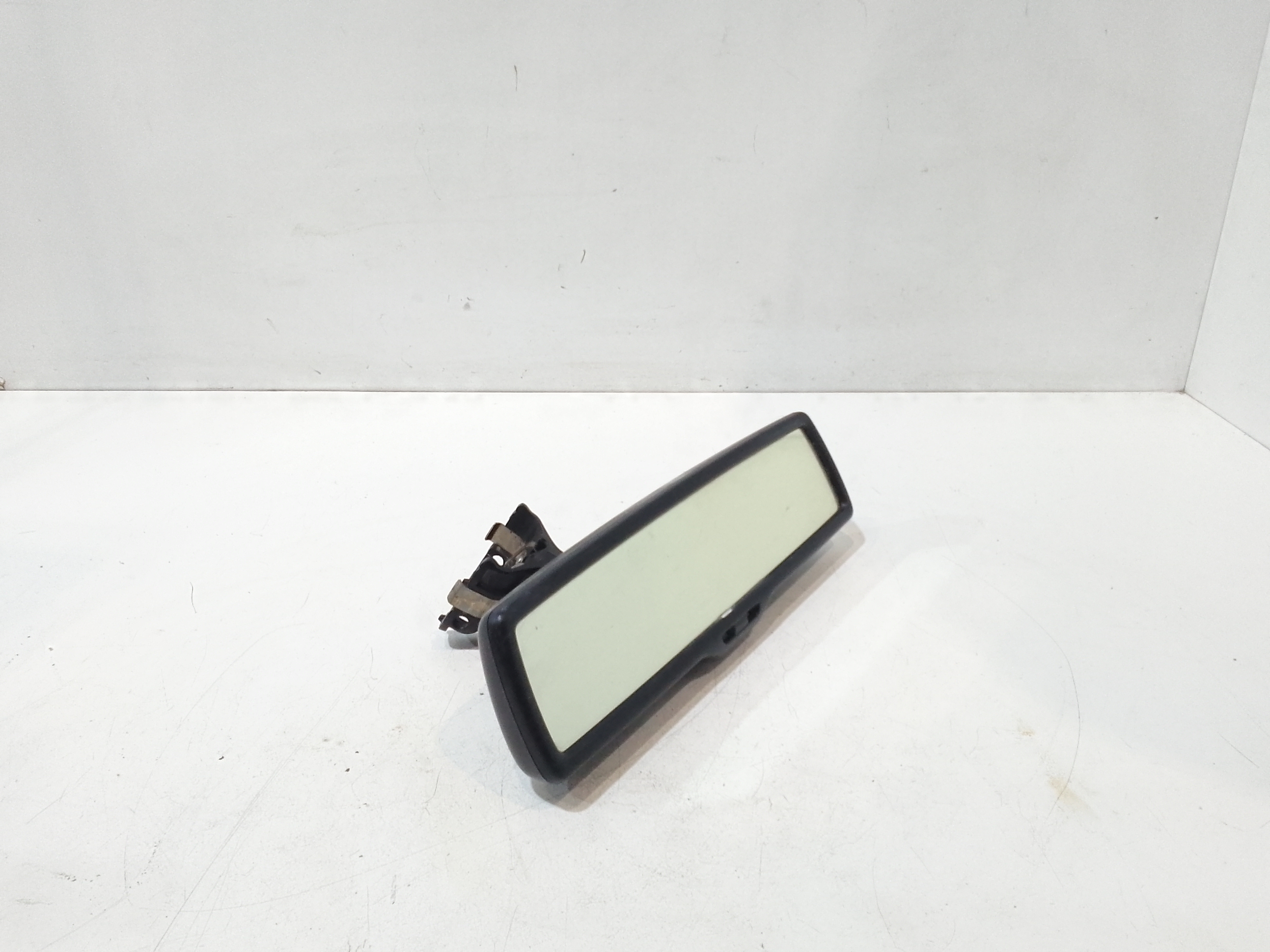 Retrovisore Interno 1K0857511E9B9 Usato