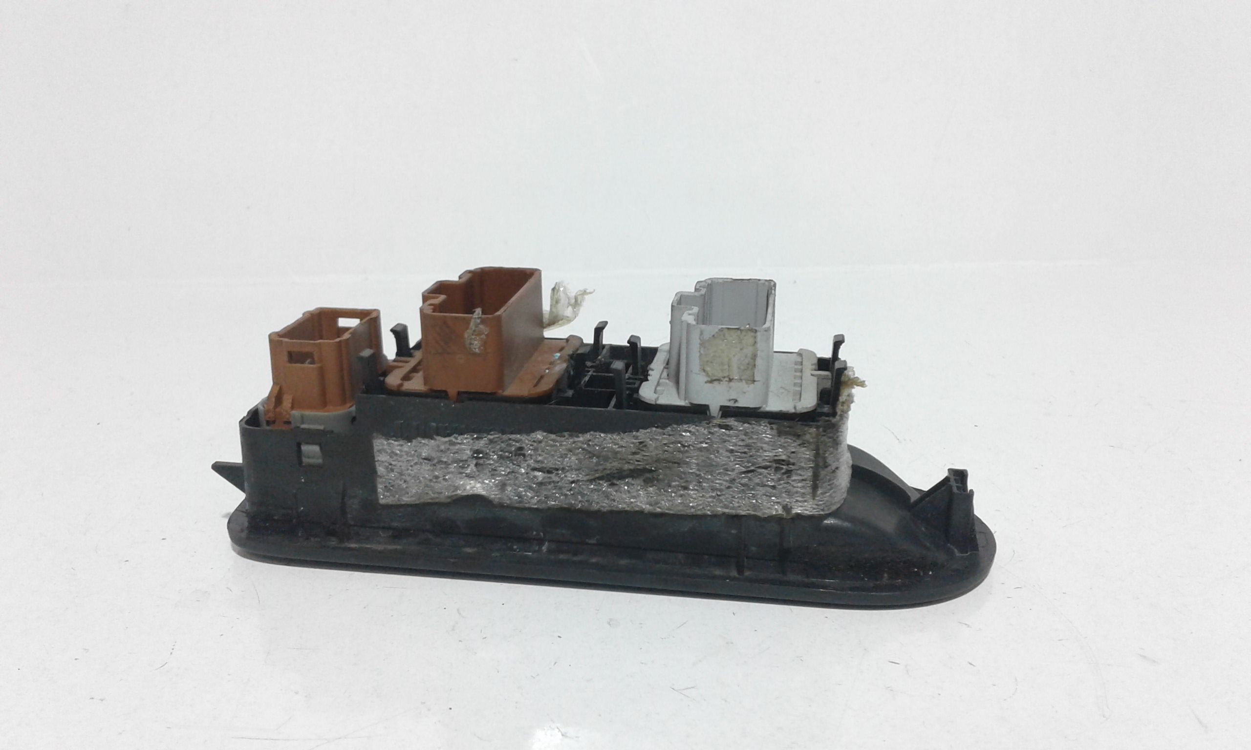 Interruttore Alzacristalli Porta Ant. Sinistro 8200108269 Usato