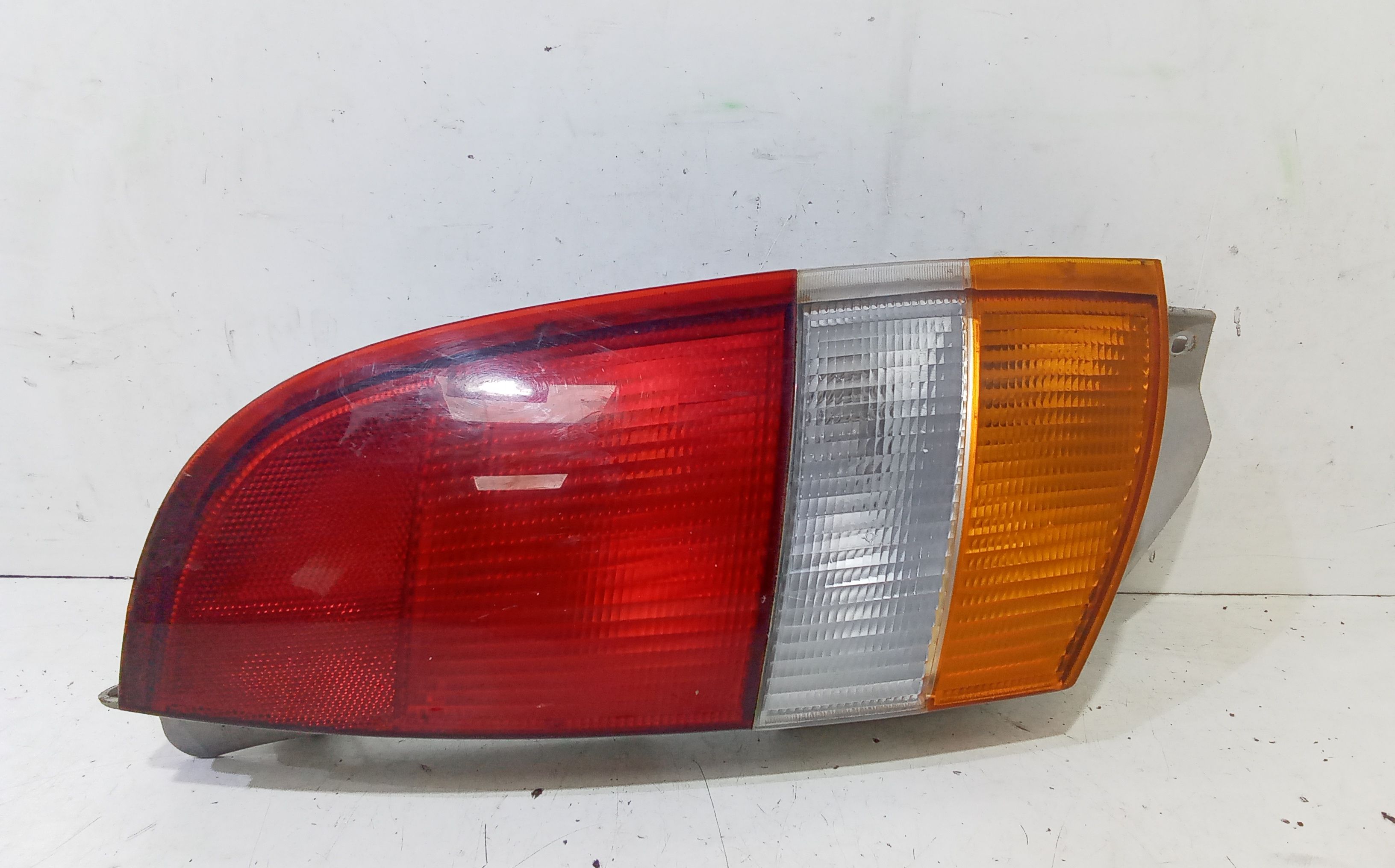 Fanale Post. Sinistro 9240102010 Usato