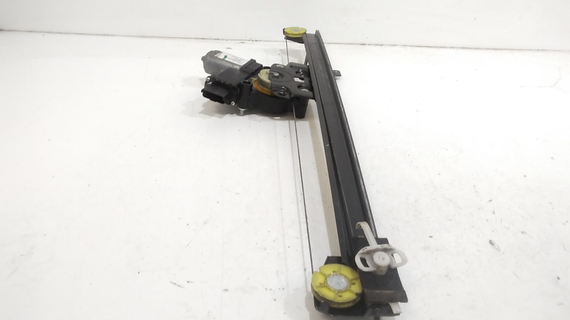 Alzacristallo Porta Ant. Sinistro Usato