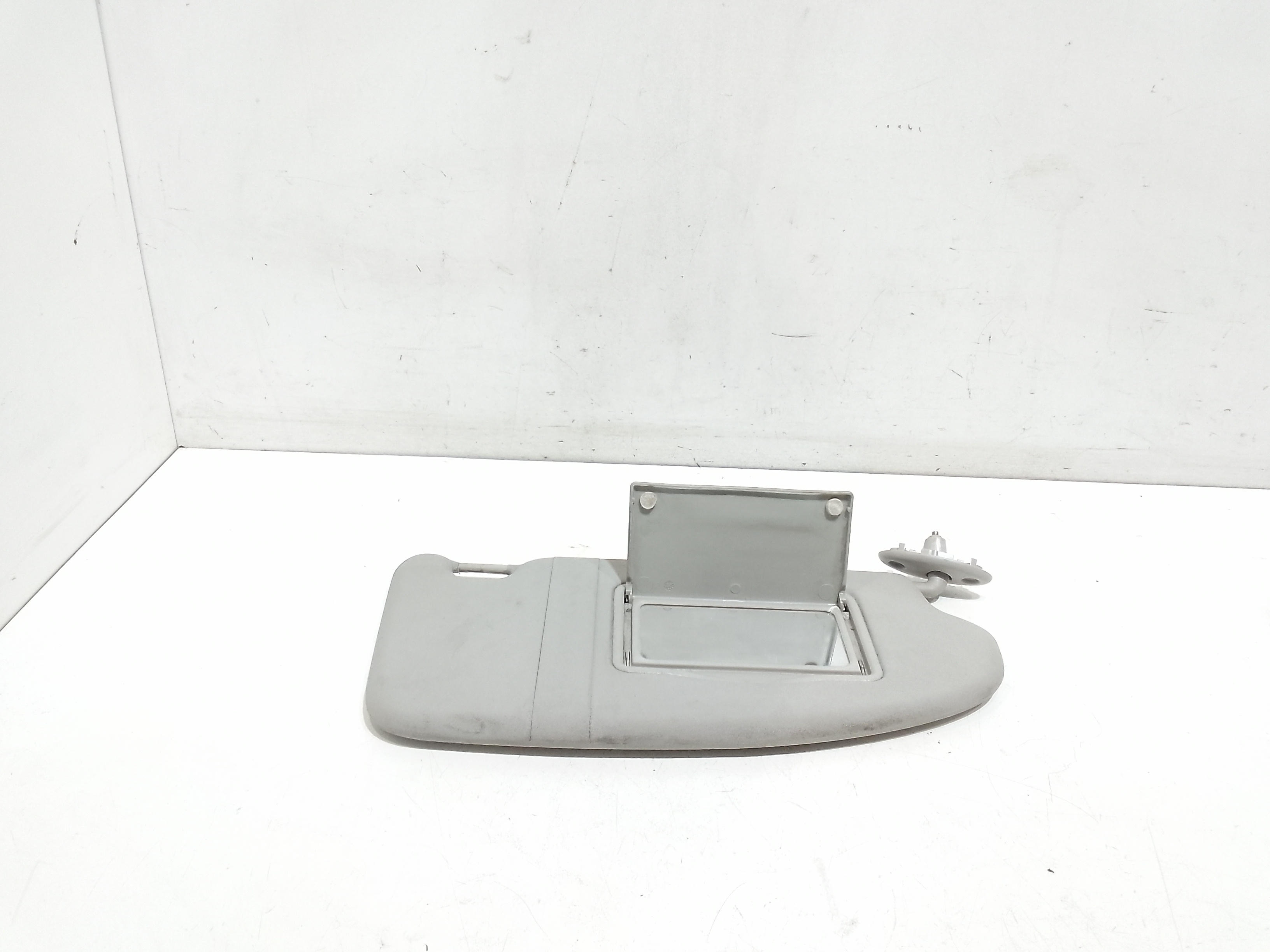 Aletta Parasole Parabrezza Destro 1708997 Usato