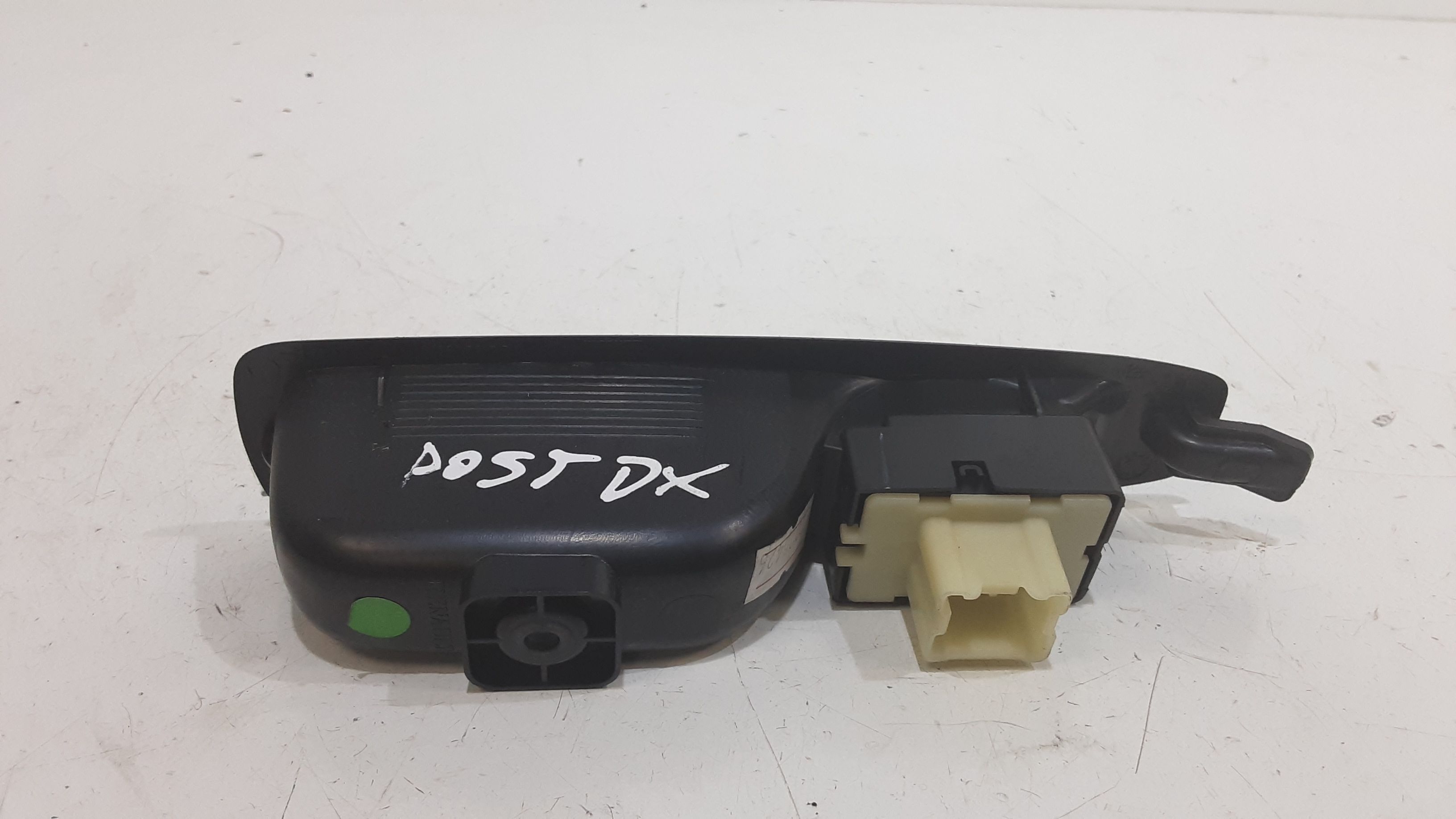 Interruttore Alzacristalli Porta Post. Destro 254218614R Usato
