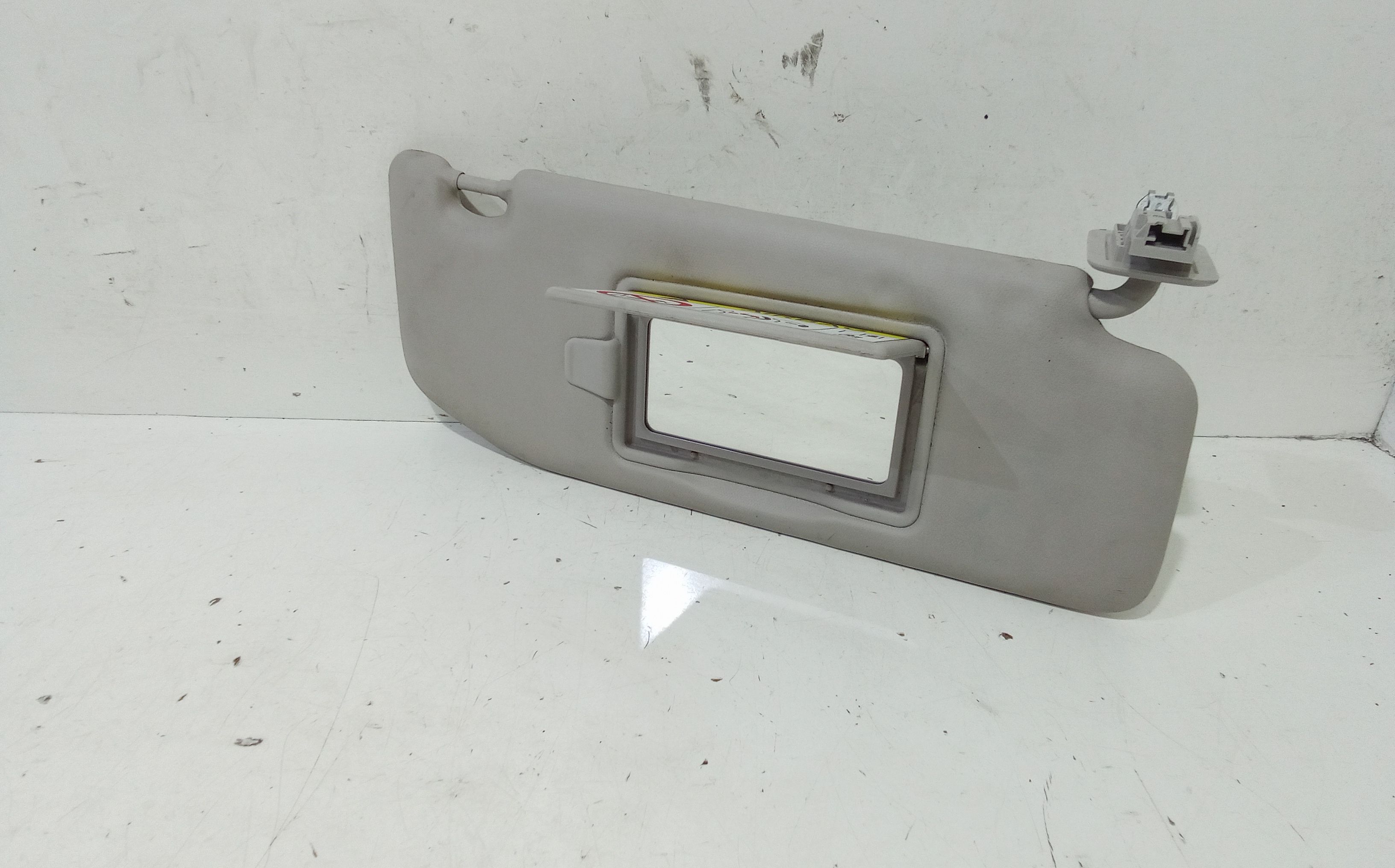 Aletta Parasole Parabrezza Destro Usato