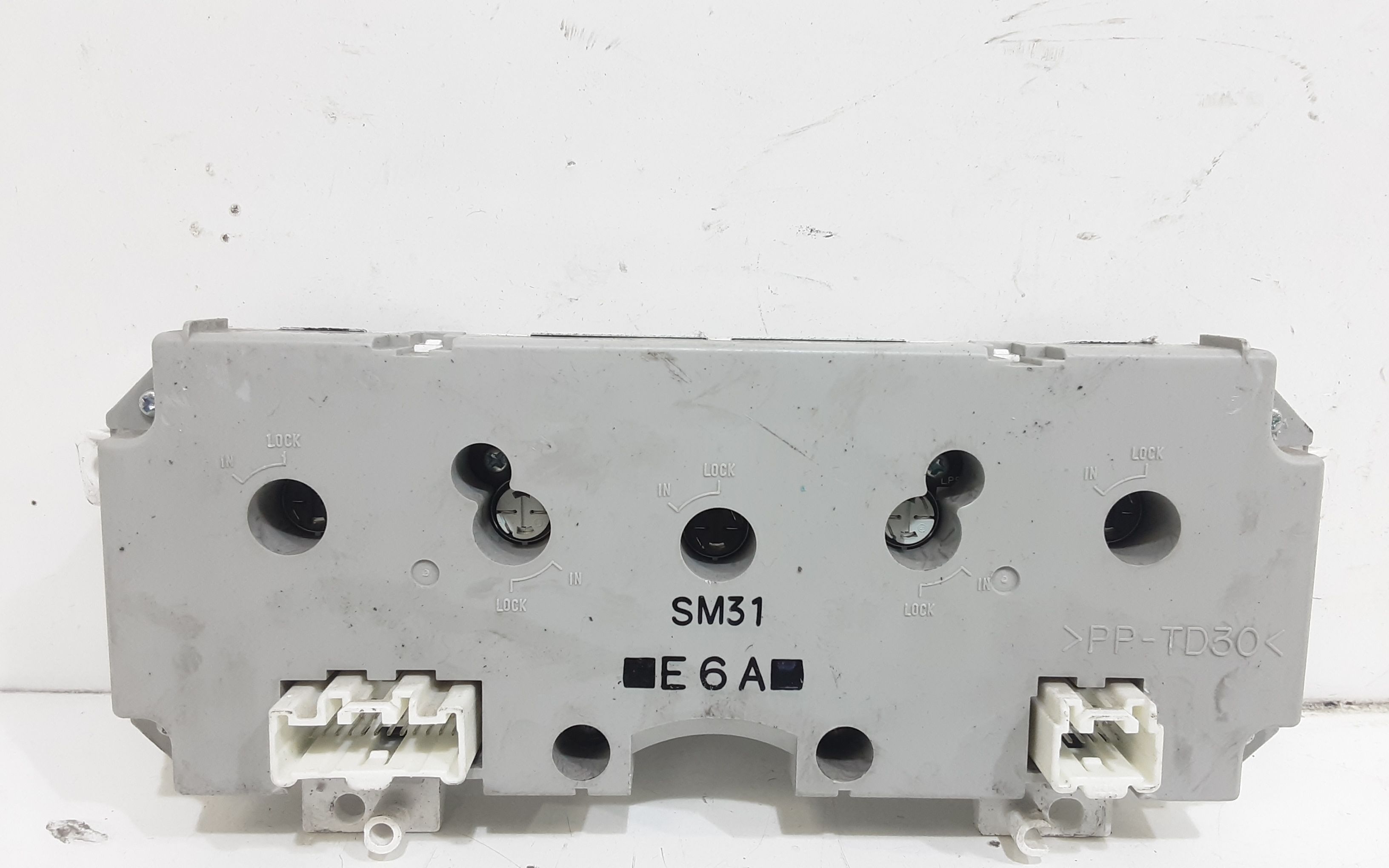 Blocco Comando Climatizzazione 1K0819047BRWHS Usato