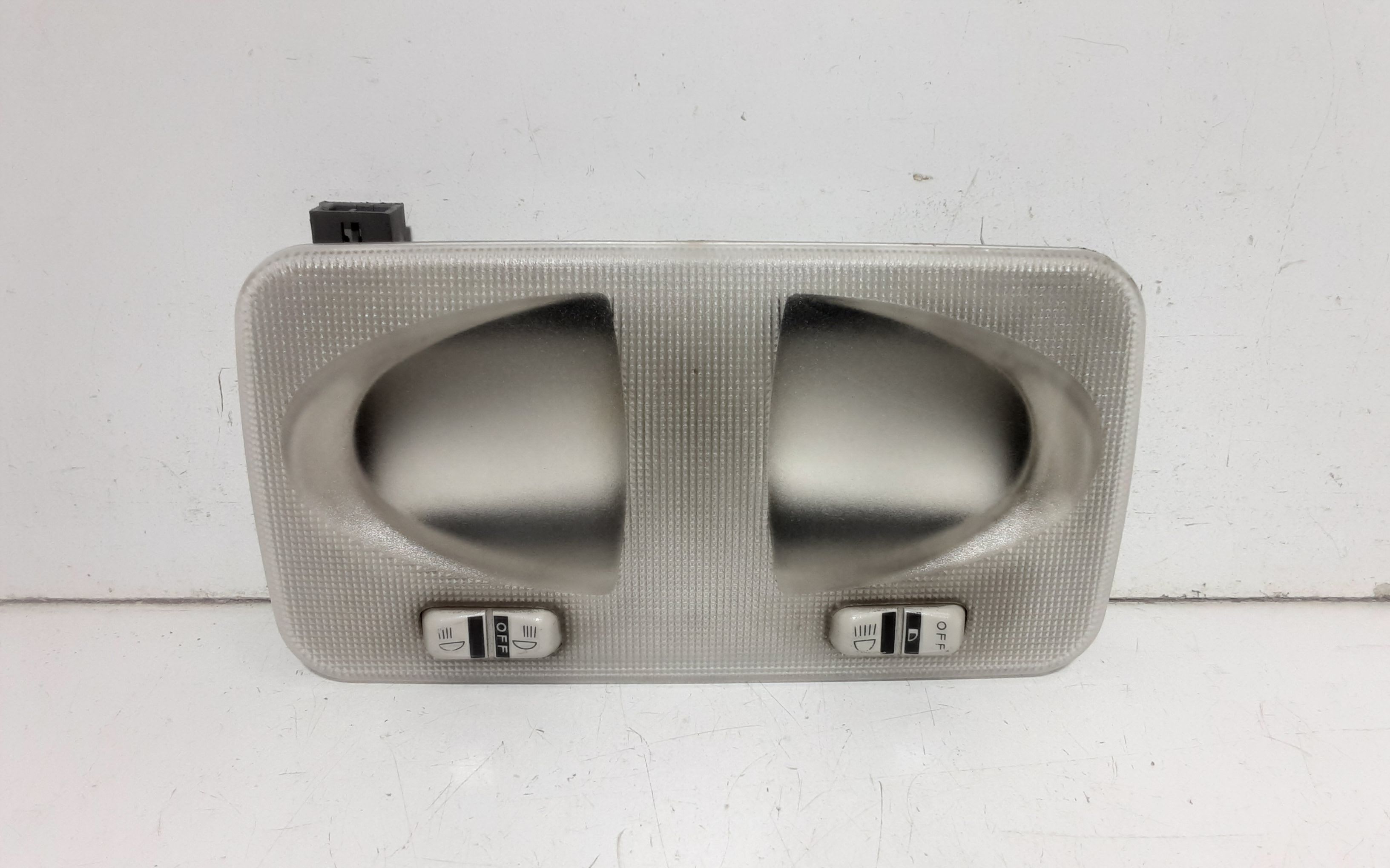 Luce Cortesia Ant. Tetto Usato