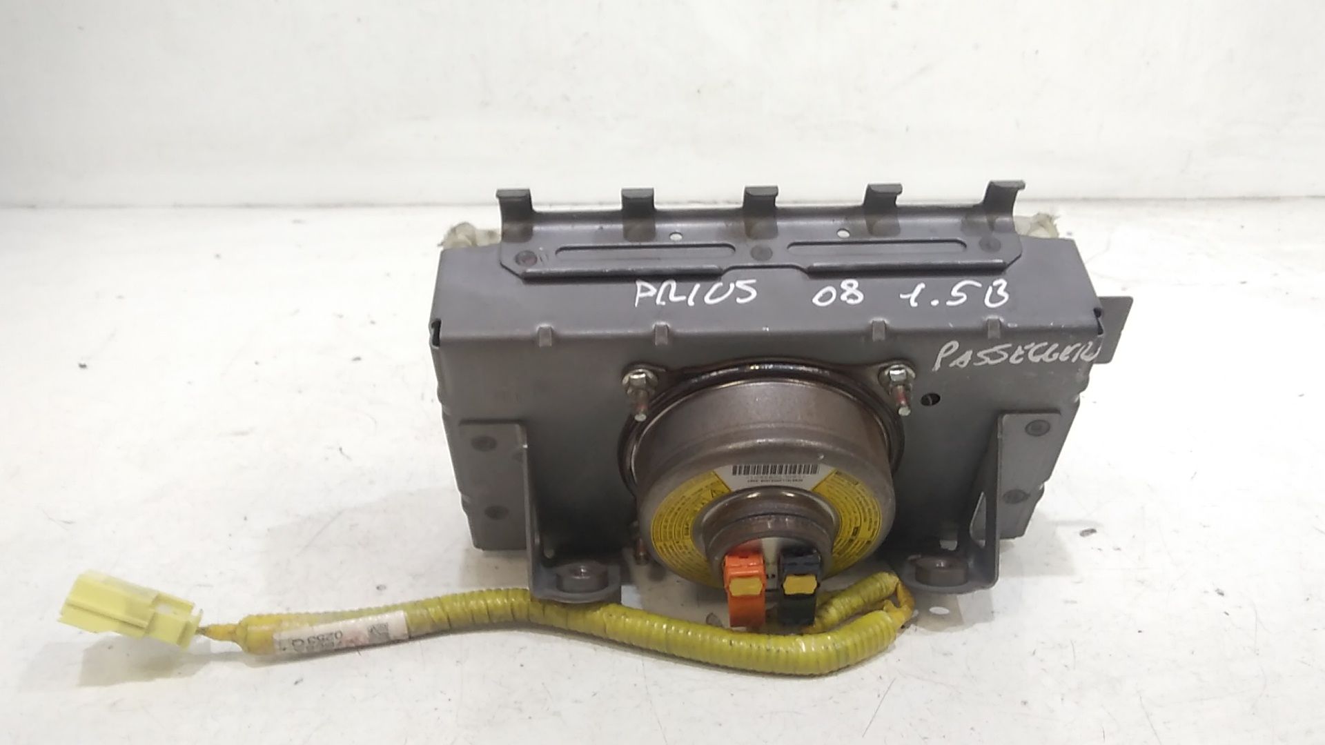 Dispositivo Airbag Lato Passeggero 7396047040 Usato