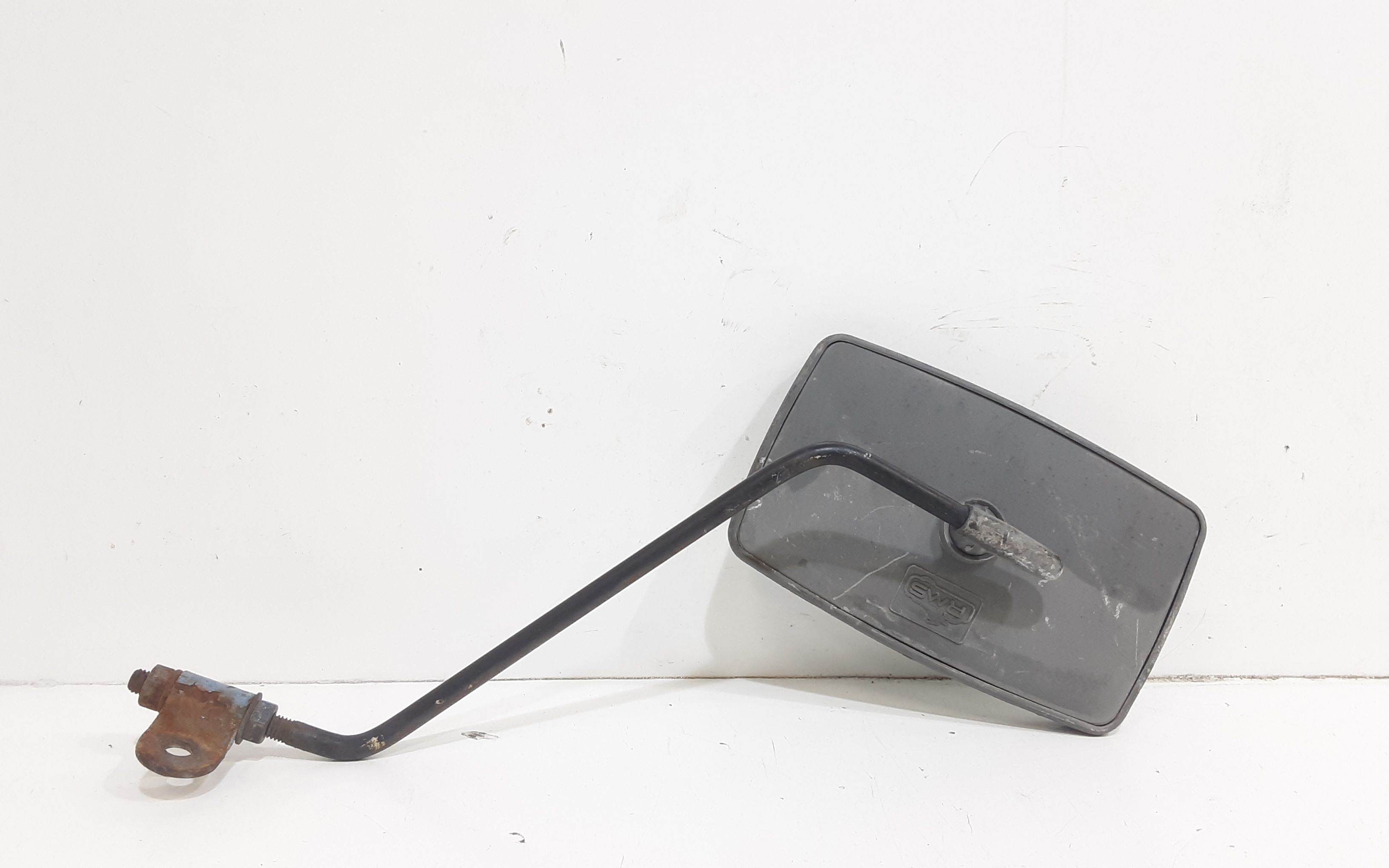 Retrovisore Est. Sinistro 216896 Usato