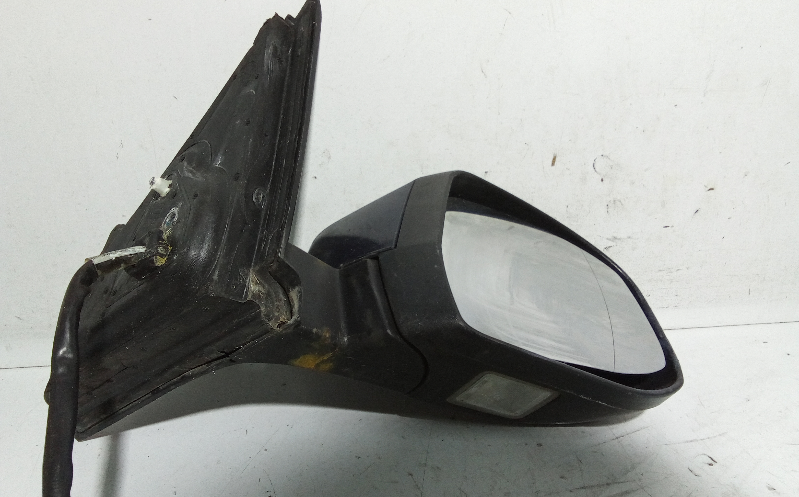 Retrovisore Est. Destro Usato