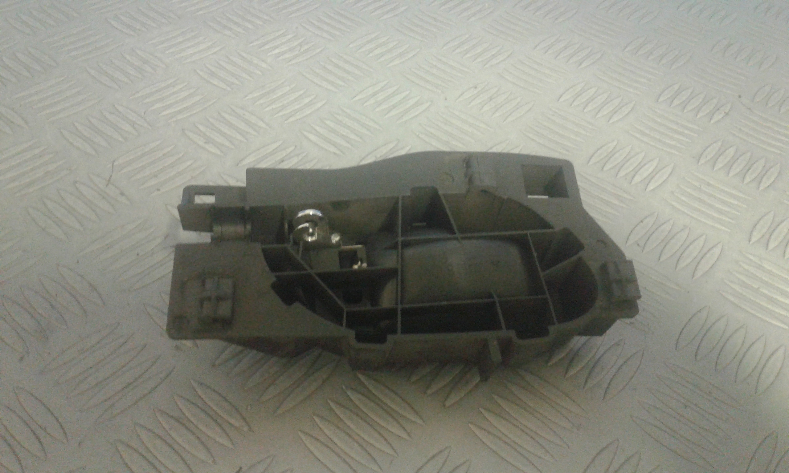 Maniglia Int. Apertura Porta Post. Sinistro 9143J9 Usato