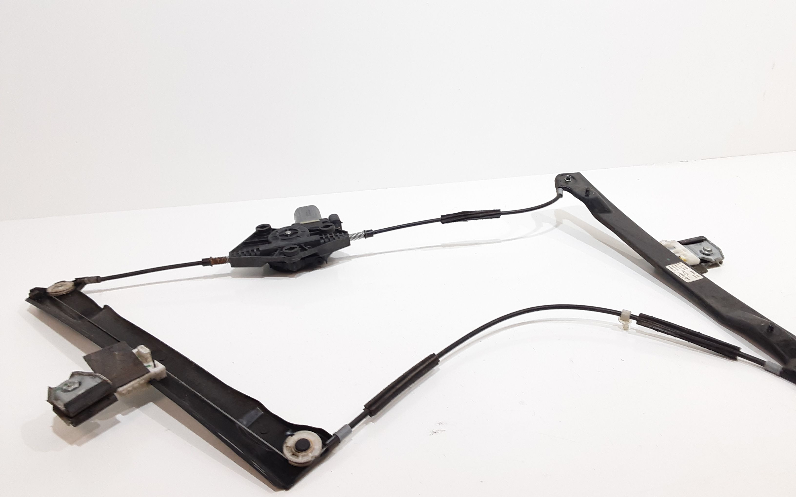 Alzacristallo Porta Ant. Destro Usato