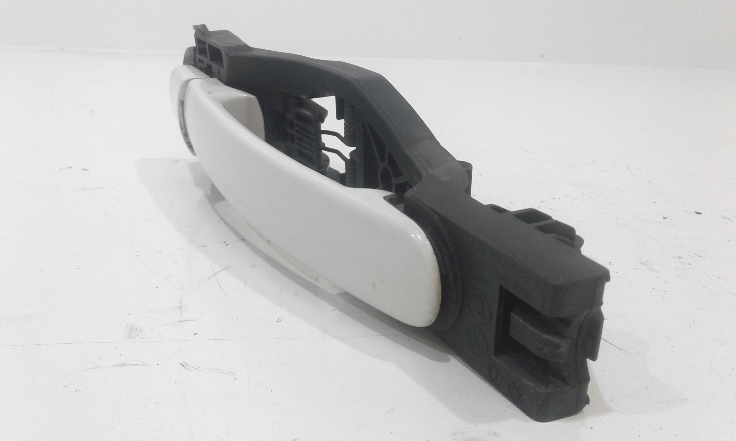 Maniglia Porta Ant. Destro 3B0837205G01C Usato