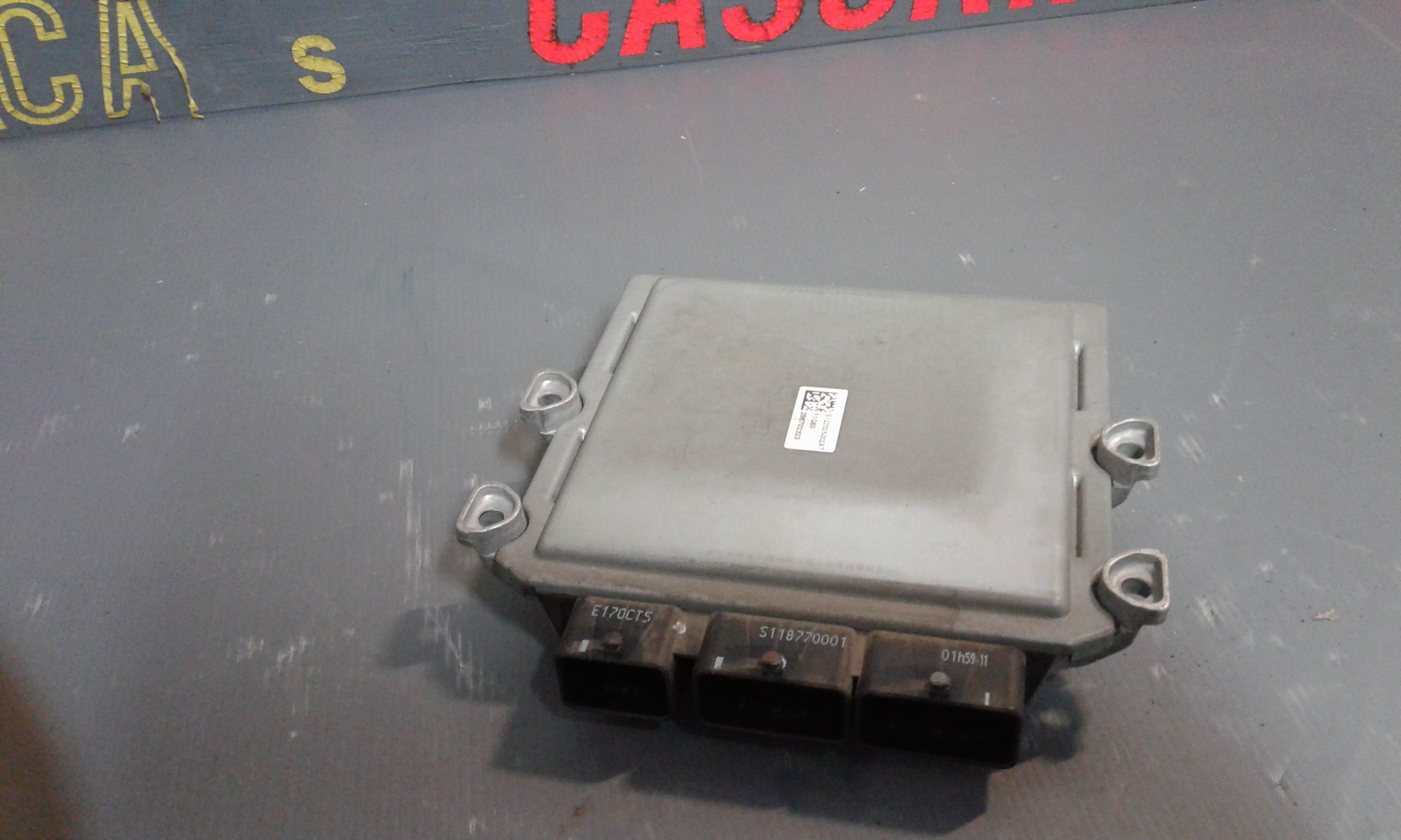 Centralina Iniezione 1942P7 Usato