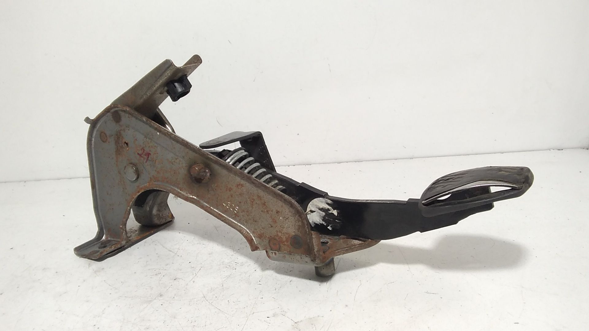 Pedale Frizione 46503JD900 Usato