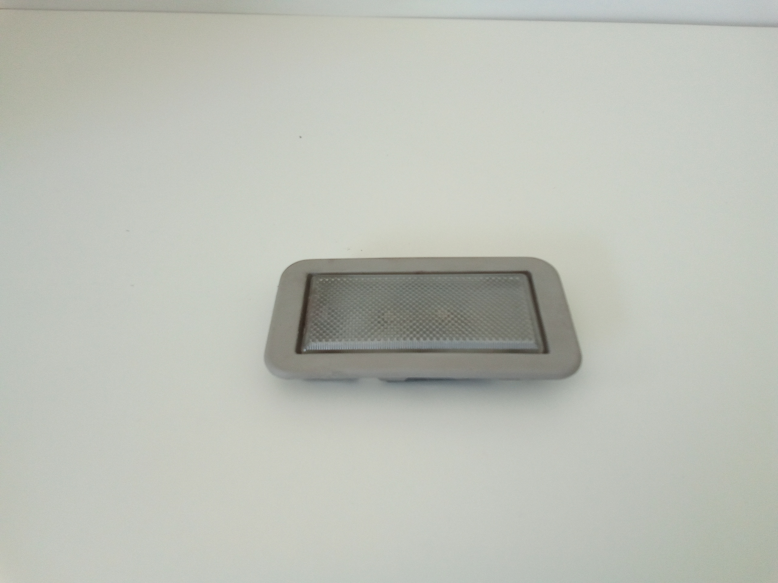 Luce Cortesia Ant. Tetto Usato