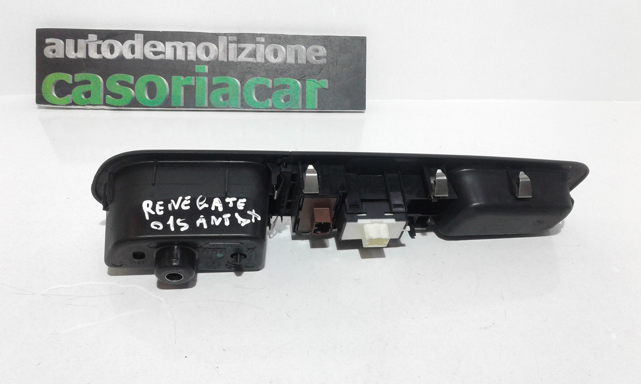 Interruttore Alzacristalli Porta Ant. Destro Usato