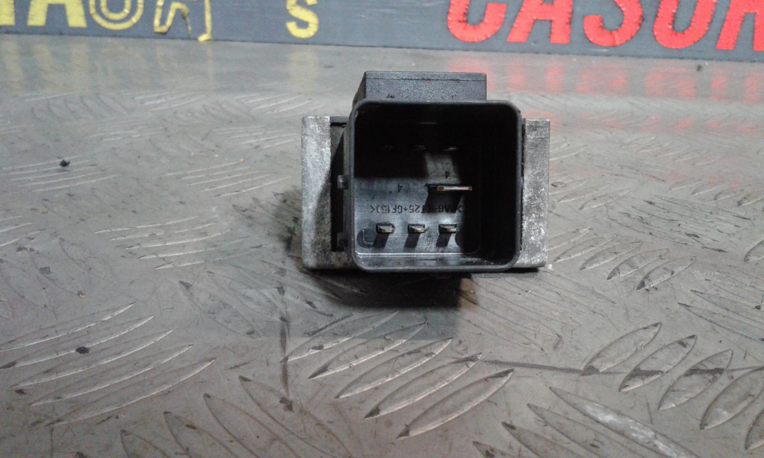 Relè Preriscaldamento Candelette Usato