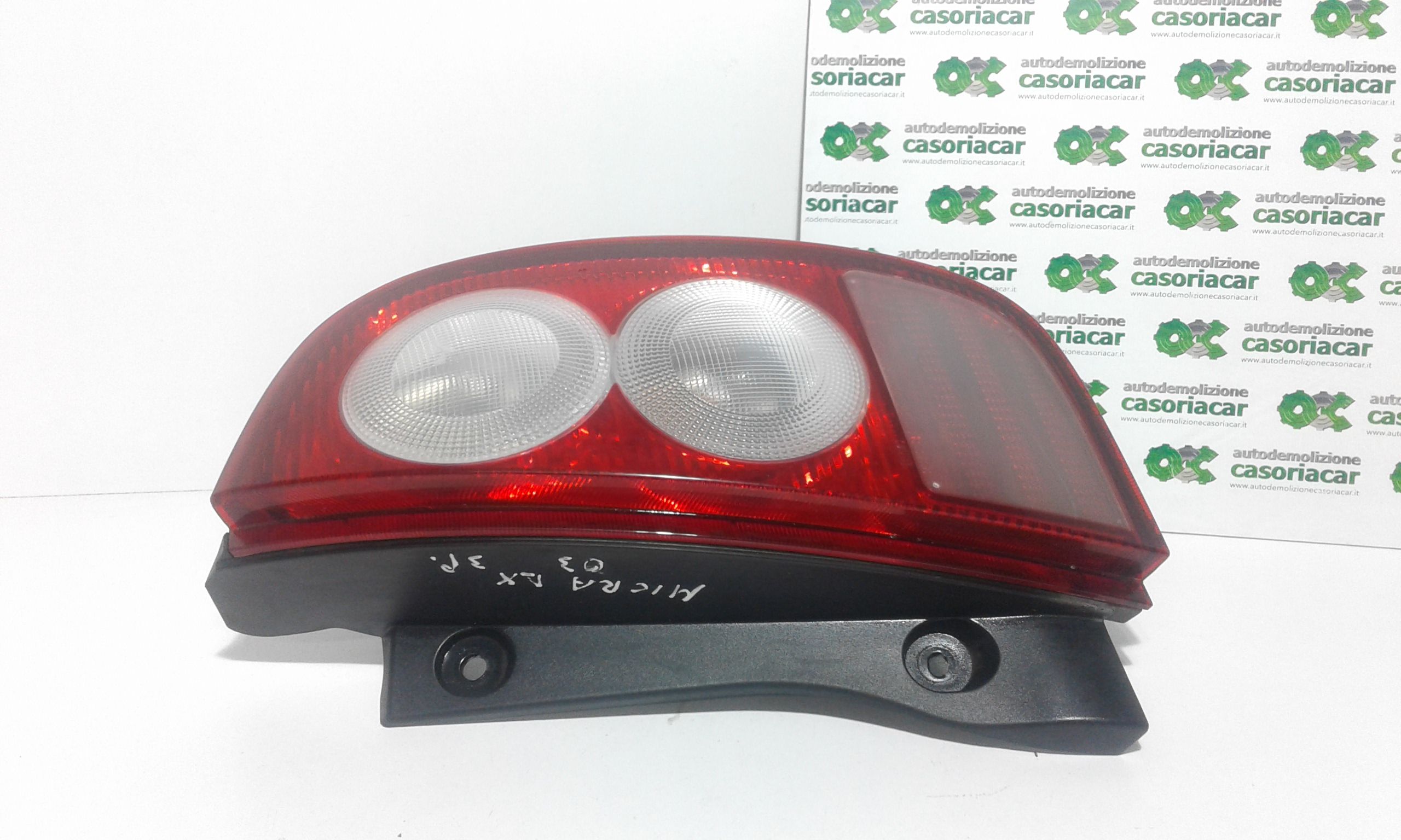 Fanale Post. Destro 26550AX720 Usato