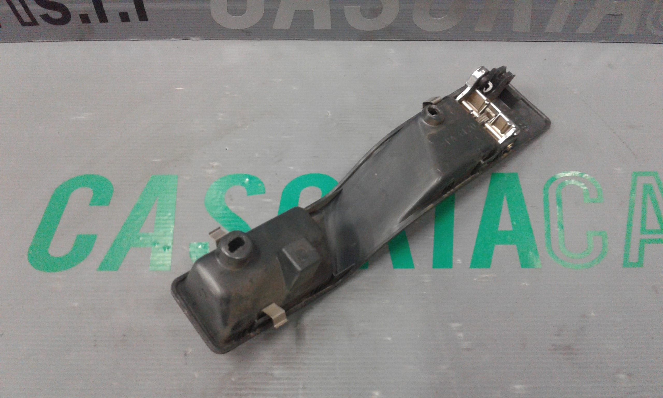 Maniglia Int. Apertura Porta Post. Destro 60582081 Usato