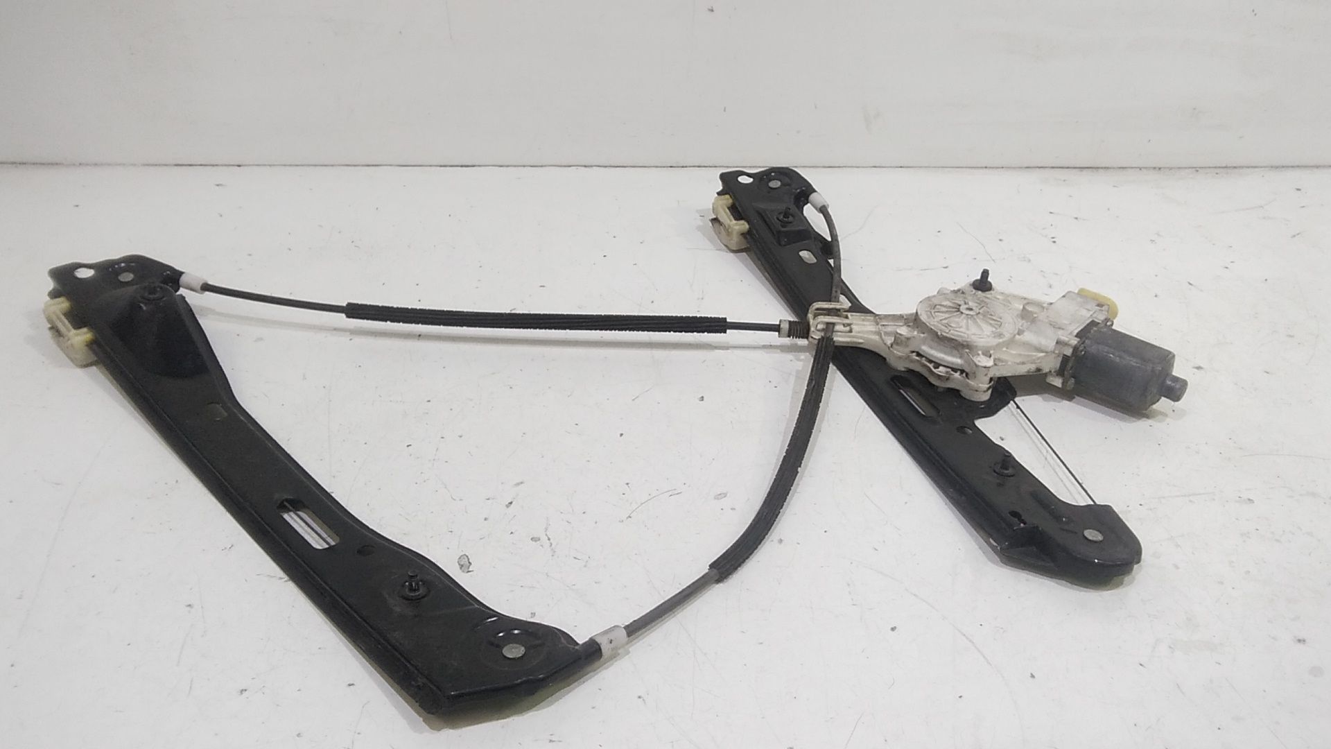 Alzacristallo Porta Ant. Sinistro 51337138465 Usato