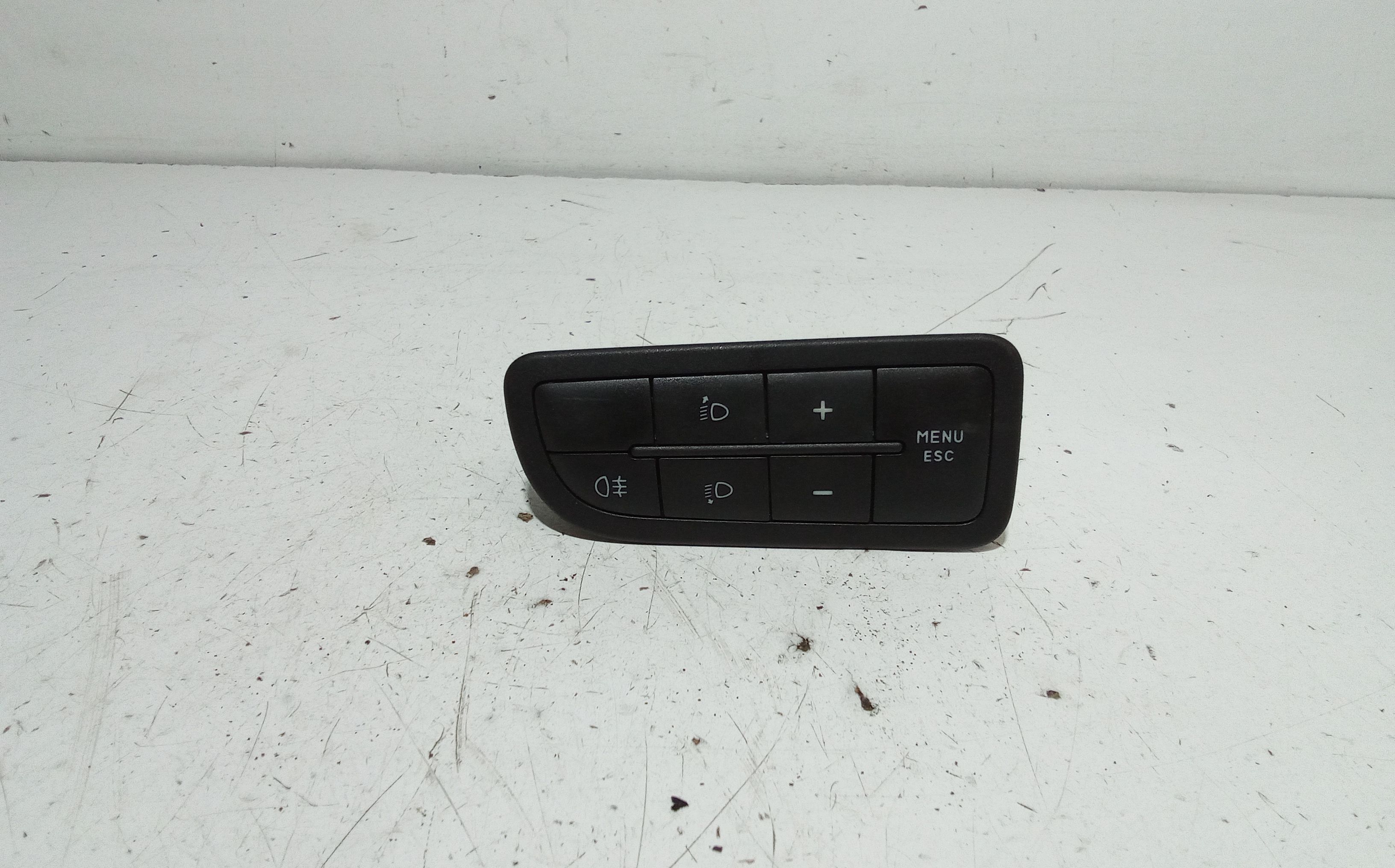 Interruttore Blocco Comando Luci 735604108 Usato