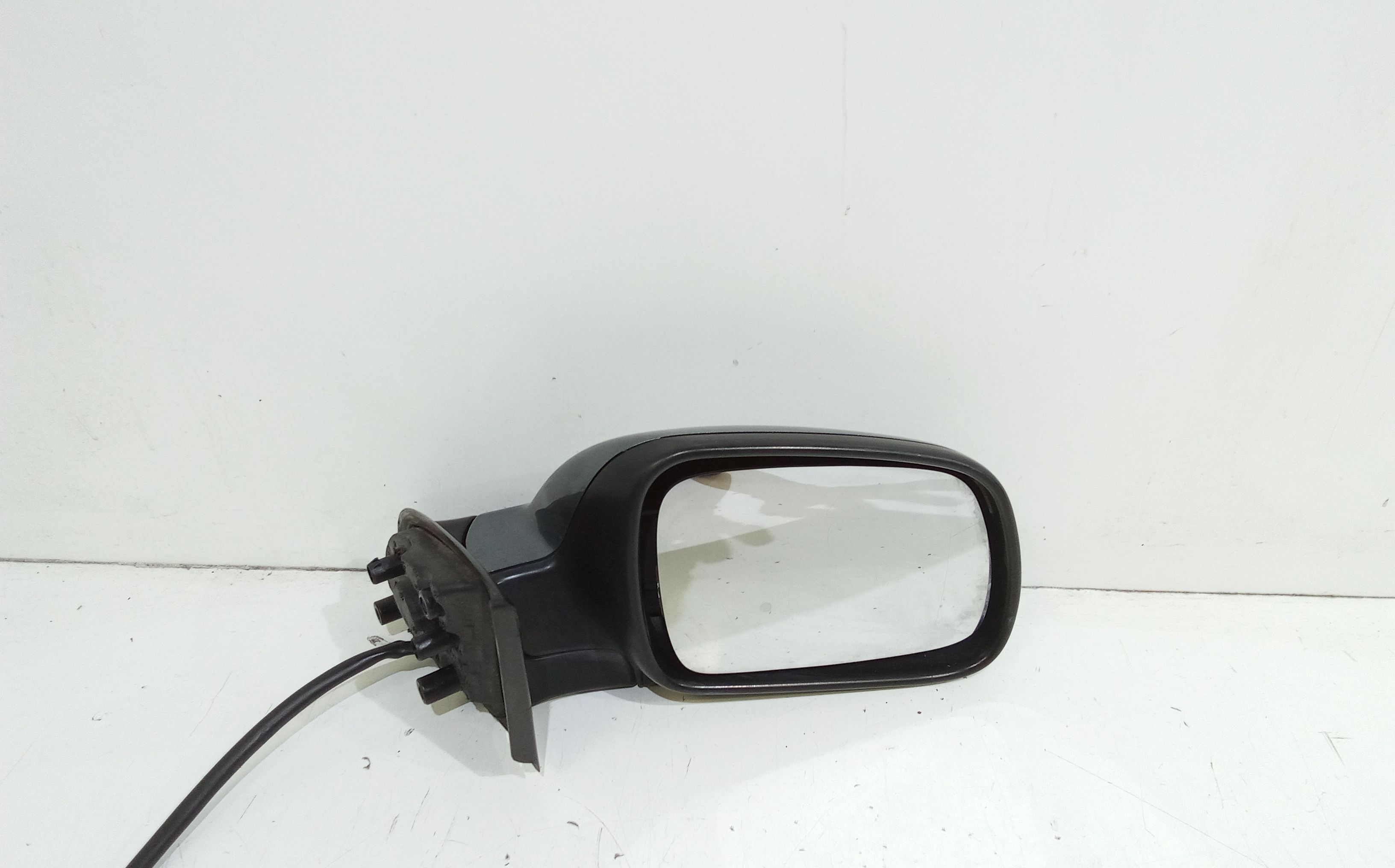 Retrovisore Est. Destro 8149AV Usato