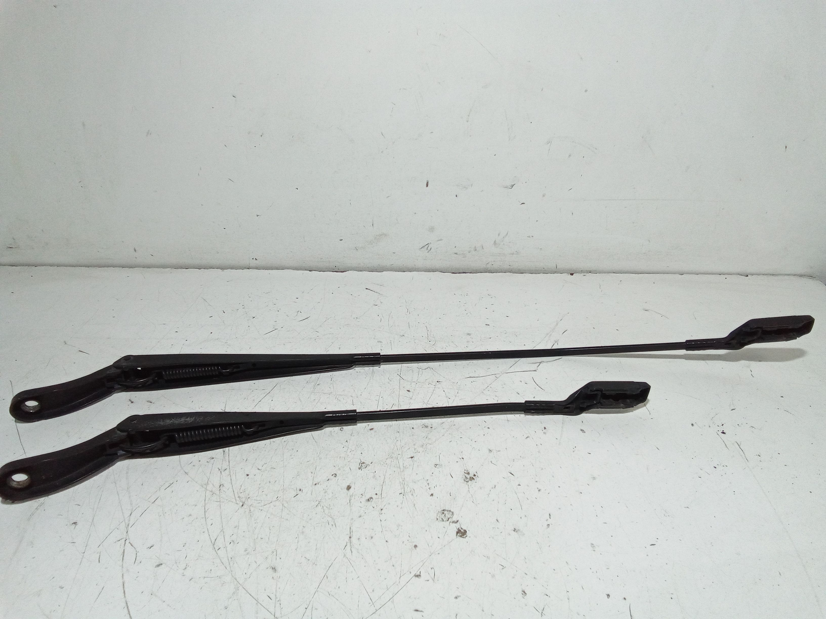 Braccio Tergiparabrezza Usato