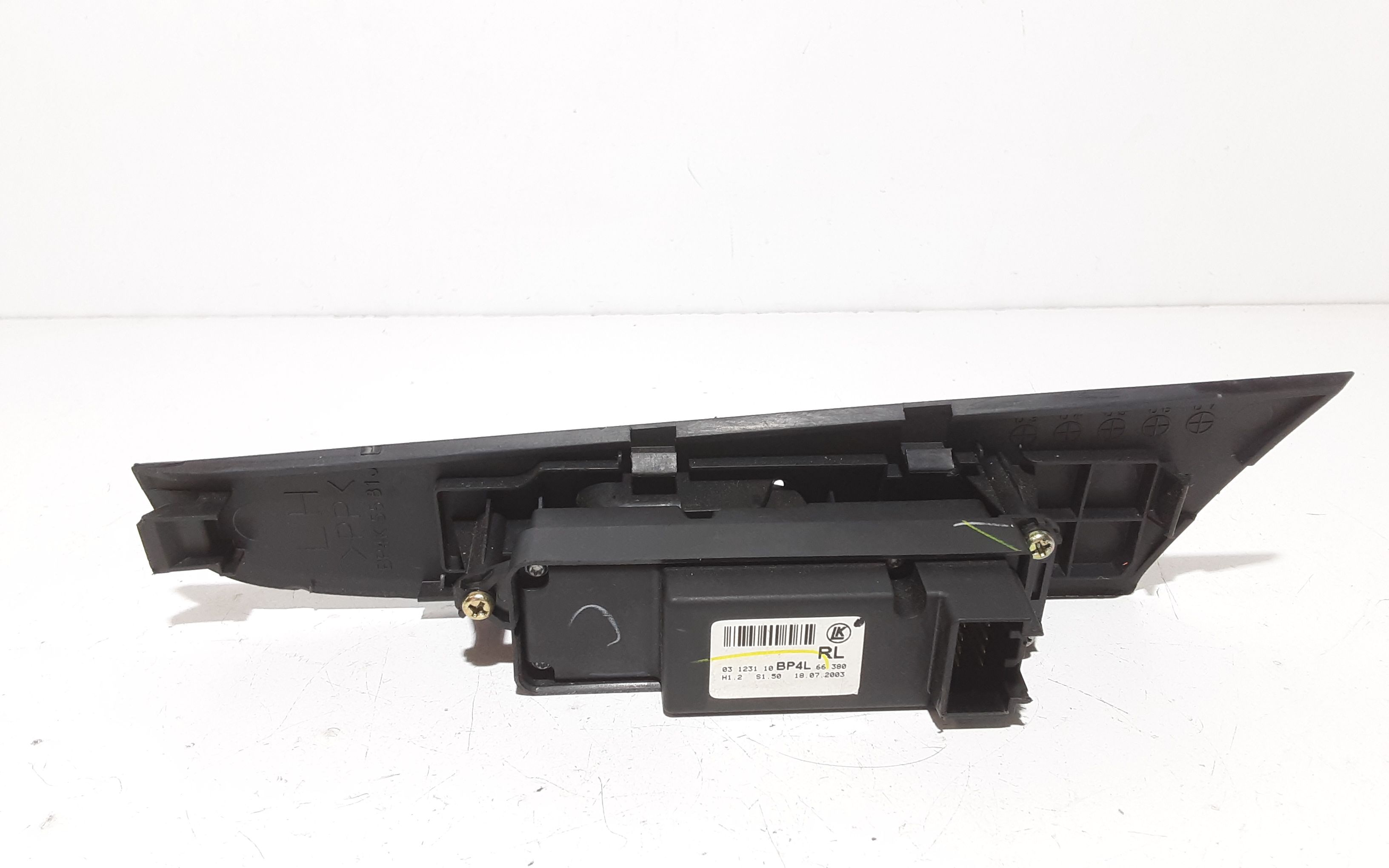 Interruttore Alzacristalli Porta Post. Sinistro BP4L66380 Usato