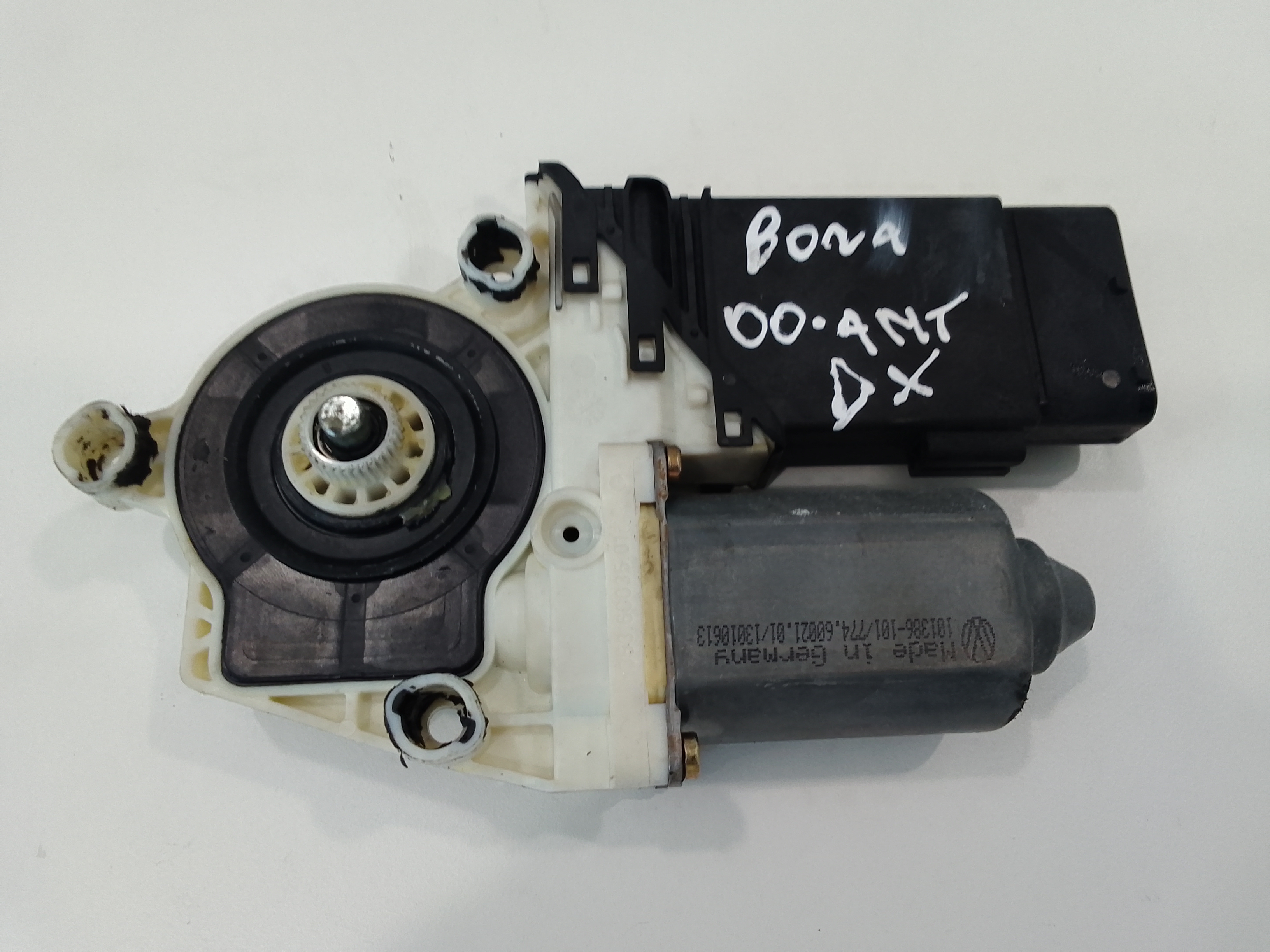 Motorino Alzacristallo Porta Ant. Destro 1J1959802D001 Usato